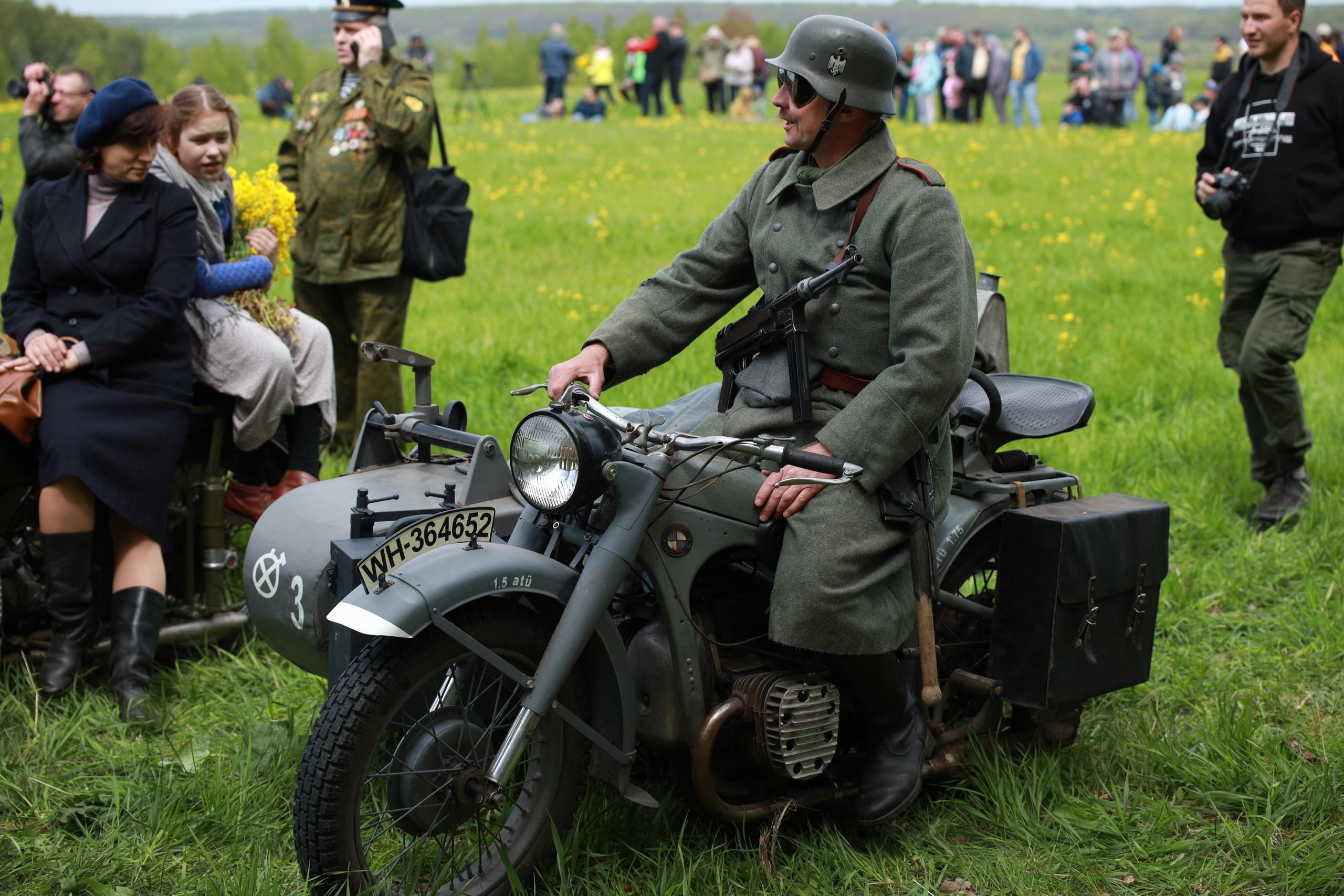 Фестиваль реконструкторов «Лесные мстители». Фотограф в Туле Крупский АнДРей. Фотостудия «КАДР71» в Туле