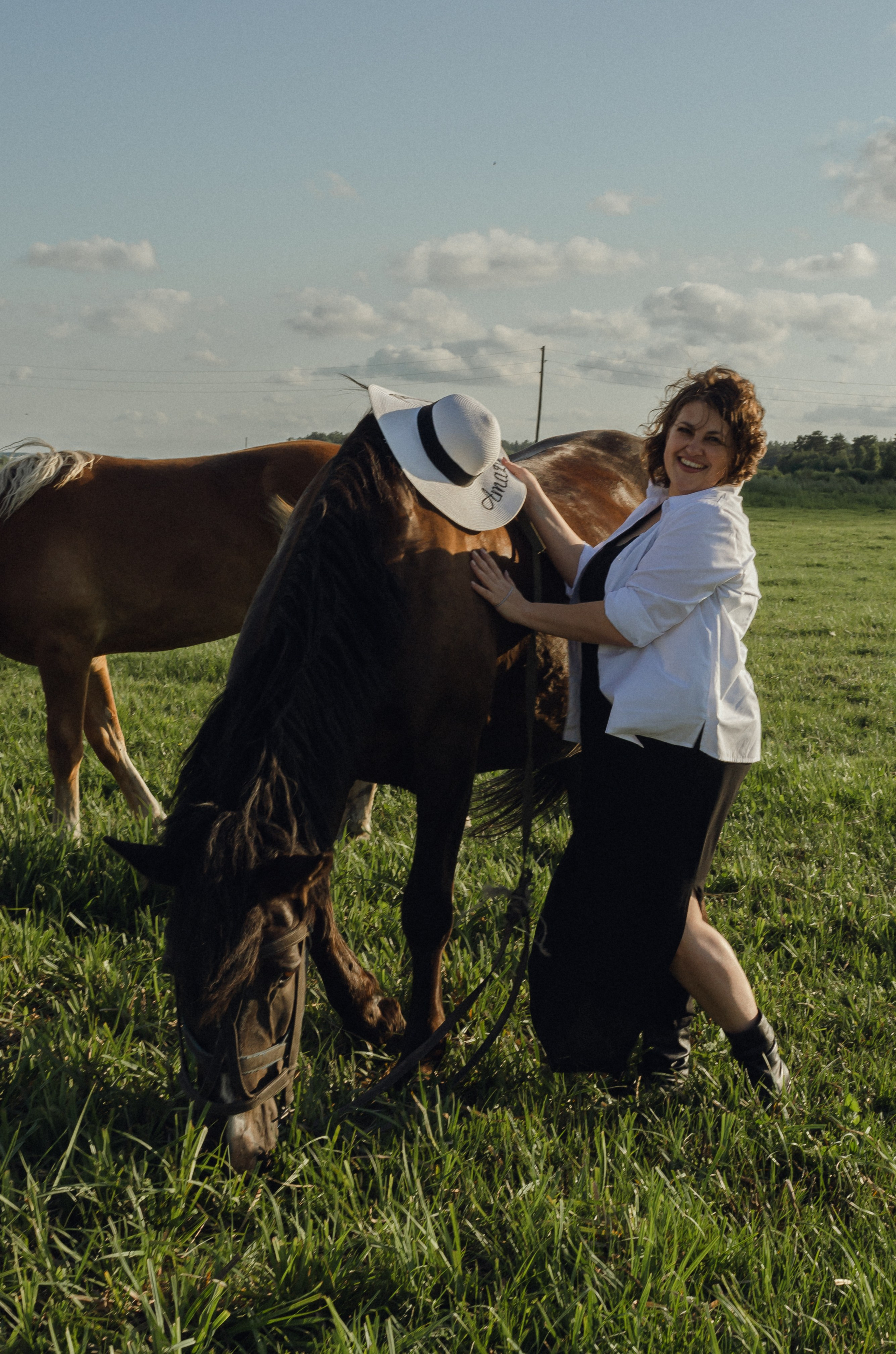 Мама и ее прекрасные дочери. Летняя съемка. Семейный фотограф в Барнауле Ирина Ястребова