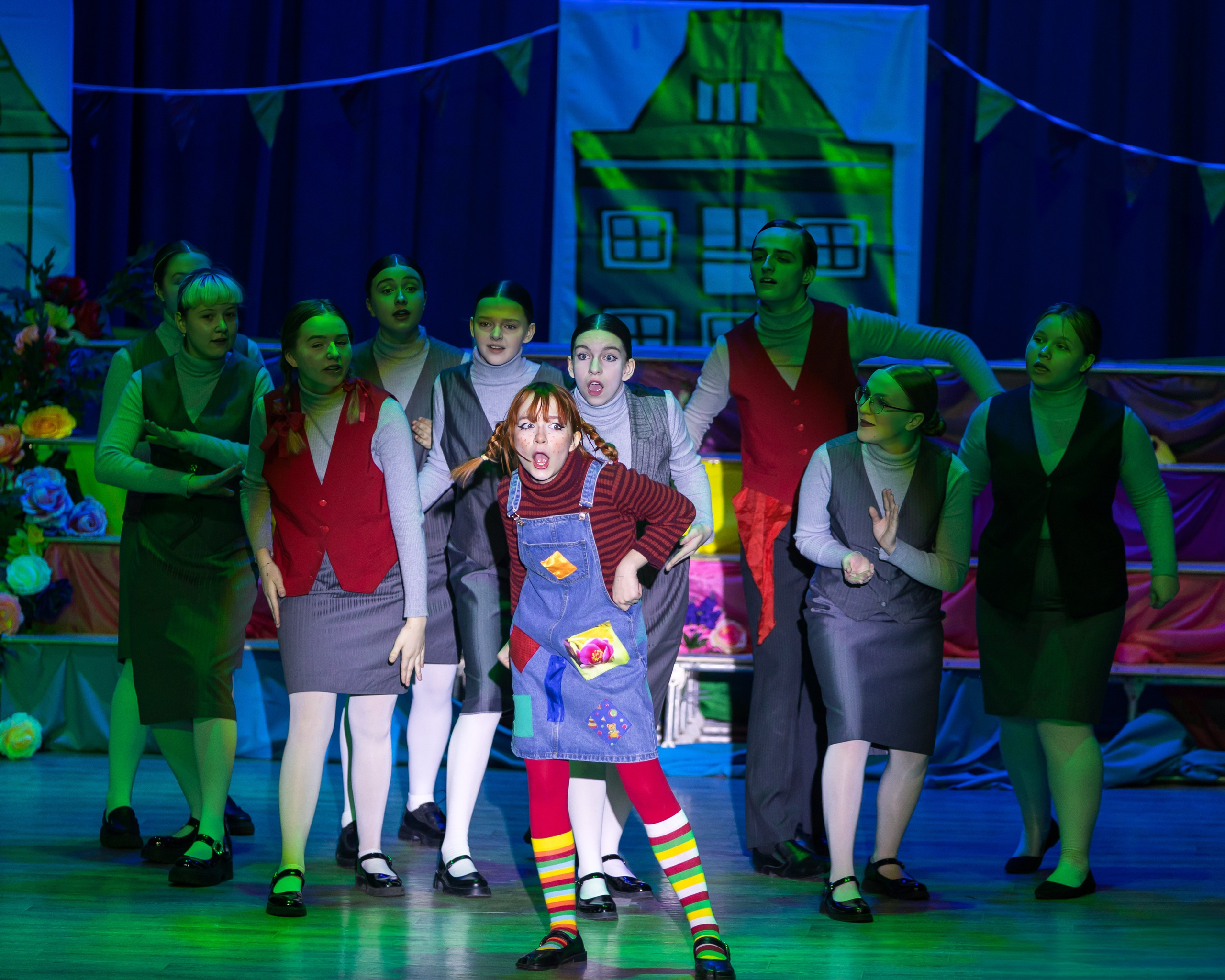 Мюзикл «Пеппи Длинныйчулок». Выпускные альбомы и школьный фотограф в Подольске, Троицке, Щербинке, Москве и Московской области