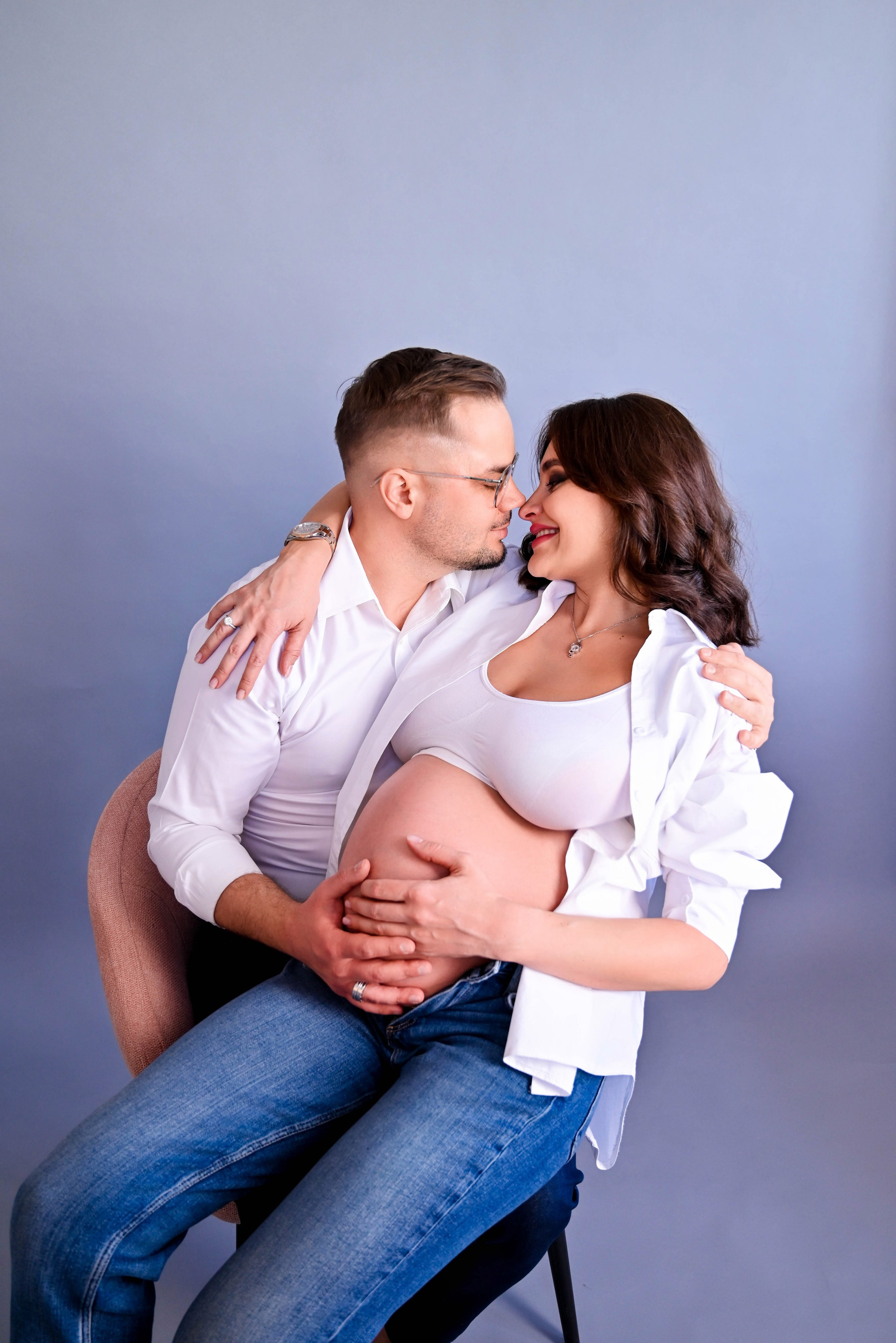 Беременность. Фотостудия Зефир. Фотосессии в студии под ключ. Москва. Семейные и детские фотосессии