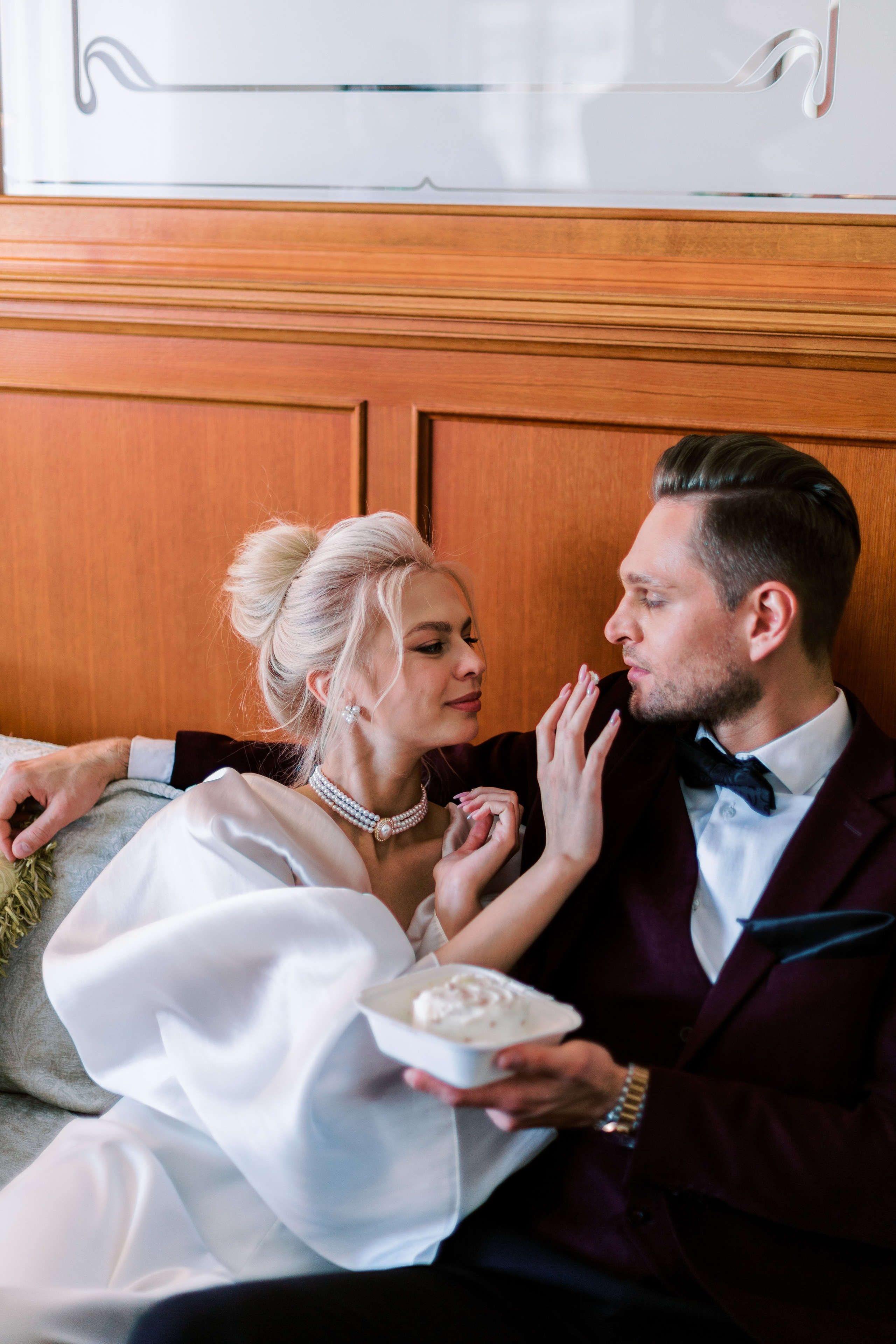 Свадебная фотосессия в Москве, отель Hotel Russo-Balt