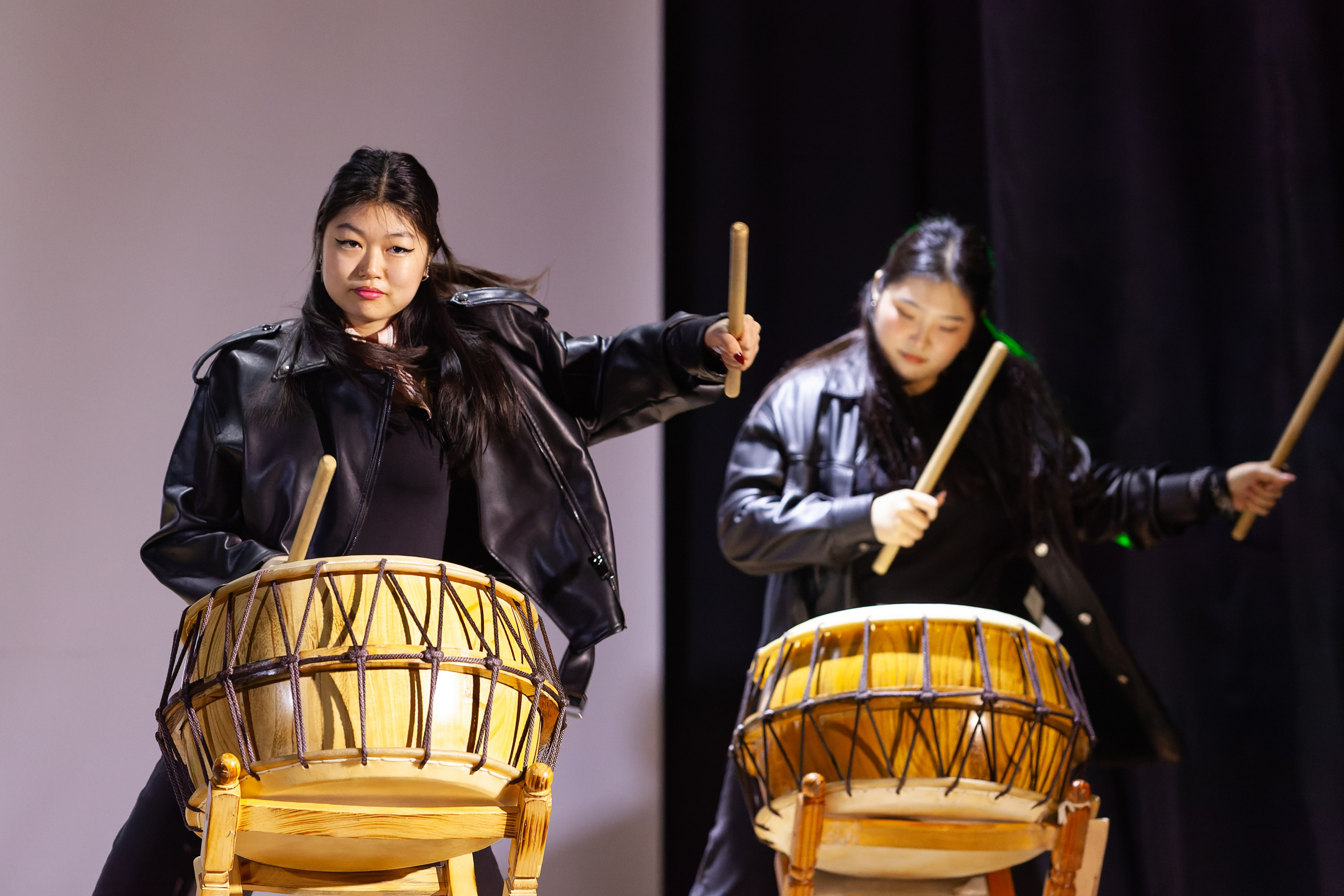 Острова особых талантов. Кутузов Евгений Фотограф в Южно-Сахалинске