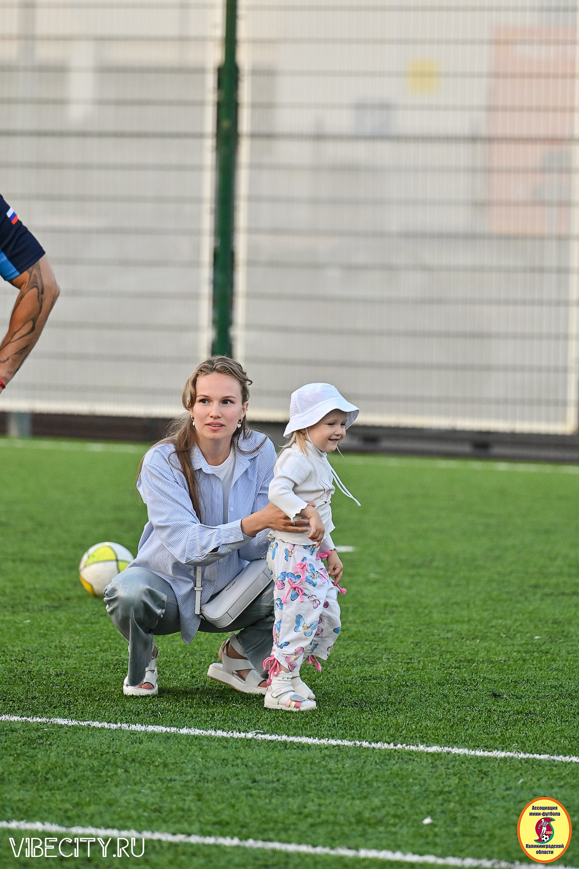 ИГРЫ МИНИ-ФУТБОЛЬНОЙ И КОРПОРАТИВНОЙ ЛИГИ. VIBECITY.RU Вайб Сити Ру Фоторепортажи Фотоотчеты Калининград