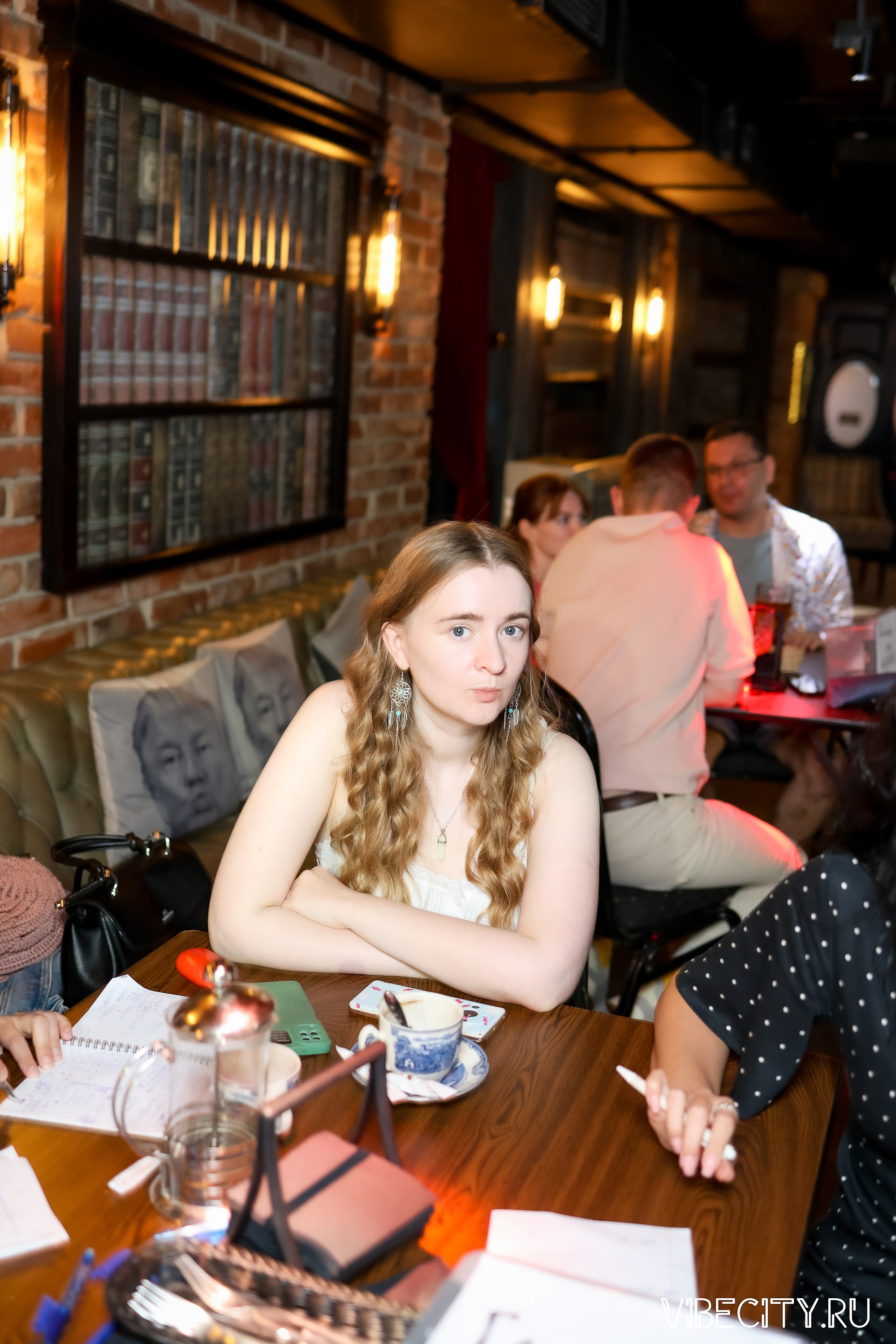 КВИЗ WHOIS. VIBECITY.RU Вайб Сити Ру Фоторепортажи Фотоотчеты Калининград