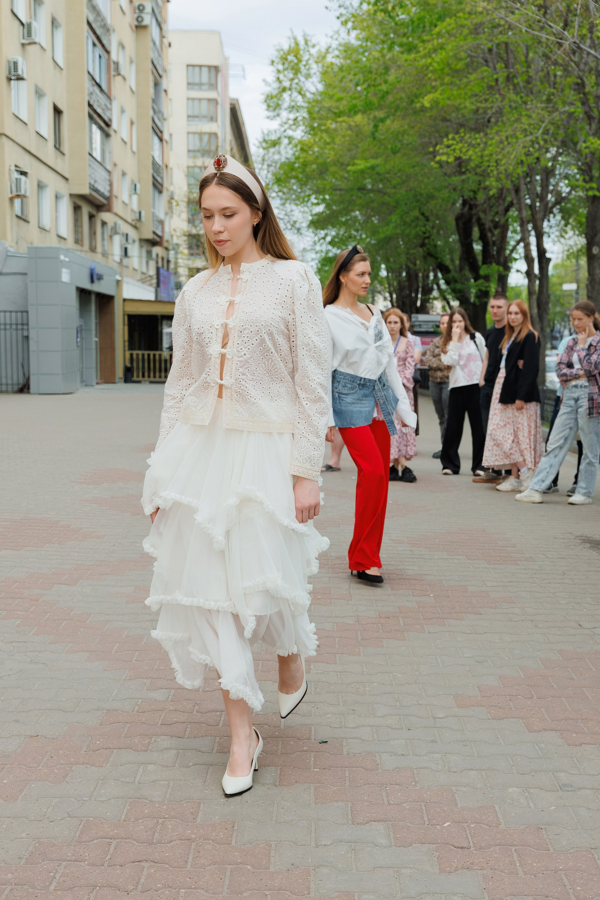 МОДНЫЙ ПОКАЗ. СВОИ. ФОТООТЧЕТЫ-СОБЫТИЯ-МЕСТА