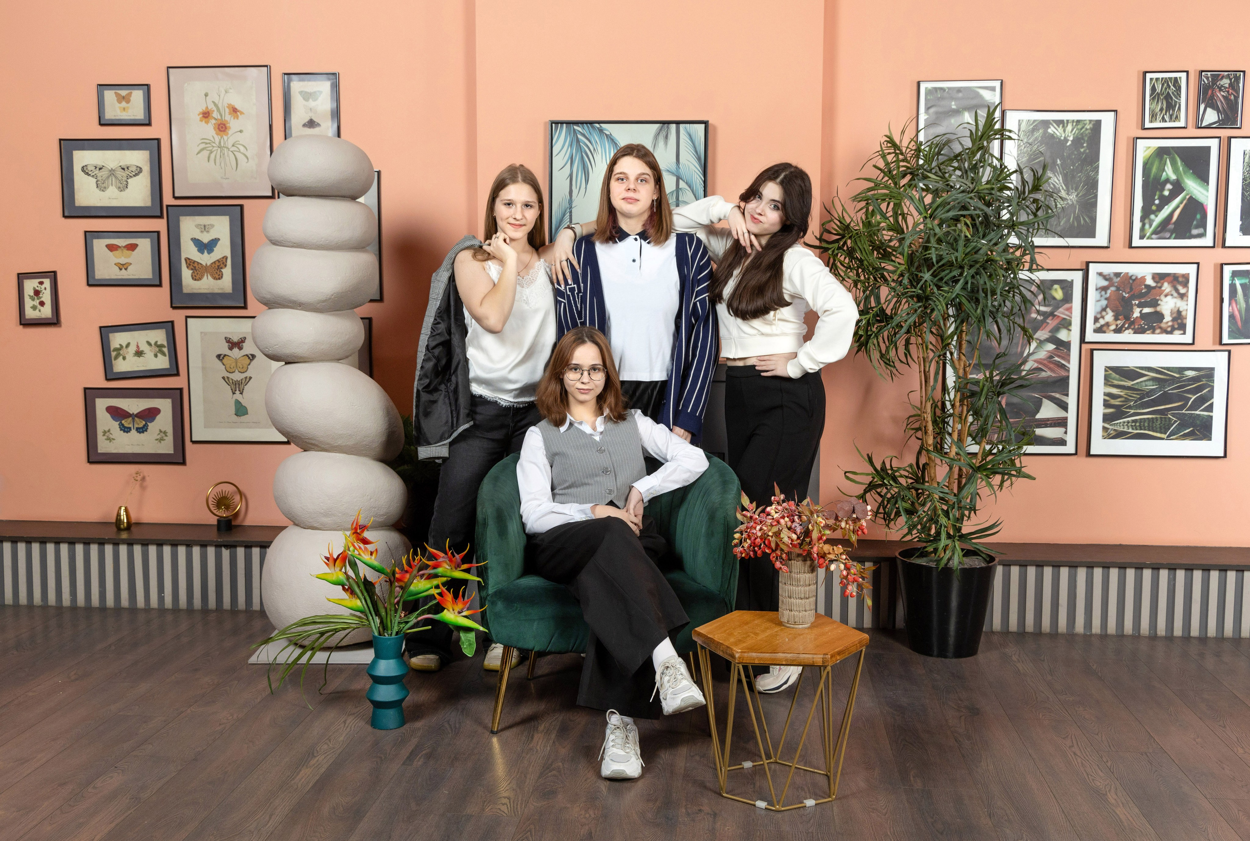 Выпускной альбом 9 и 11 класс. Выпускные альбомы в Москве и Подмосковье