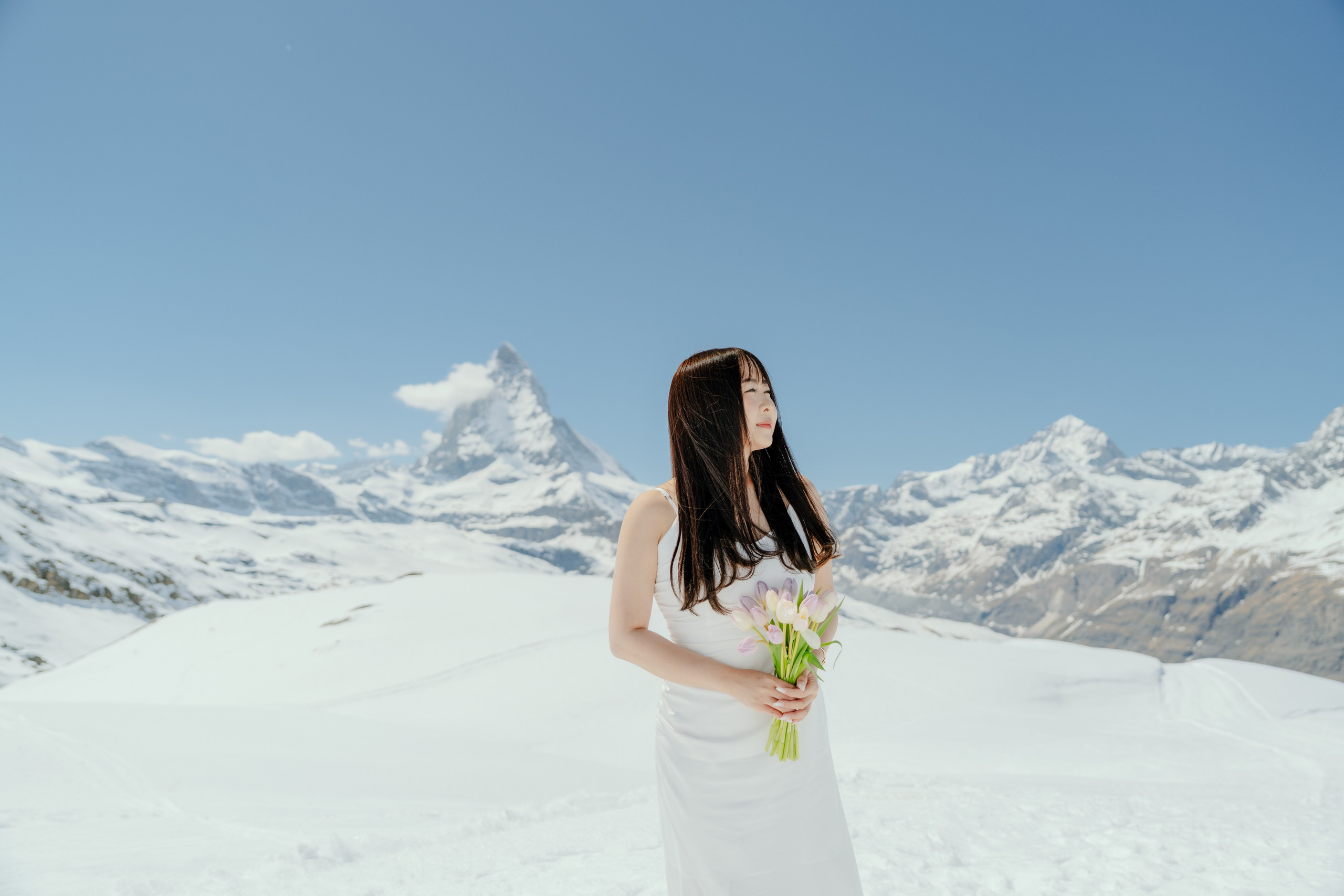 Wedding Photography elopement in Switzerland Europe. Professional Wedding Photographer Geneva & Romande Switzerland | Tanya Creator