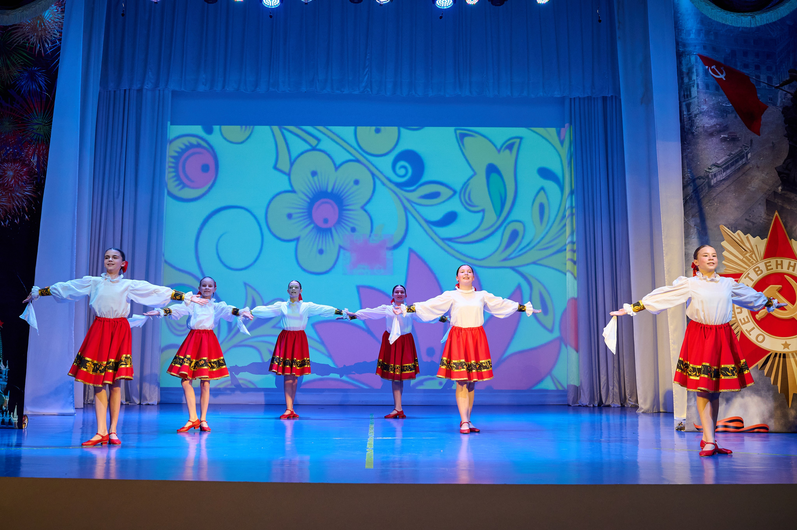 Концерт к 9 мая в с. Марьина Роща. Жизнь курорта Кабардинка в фотографиях