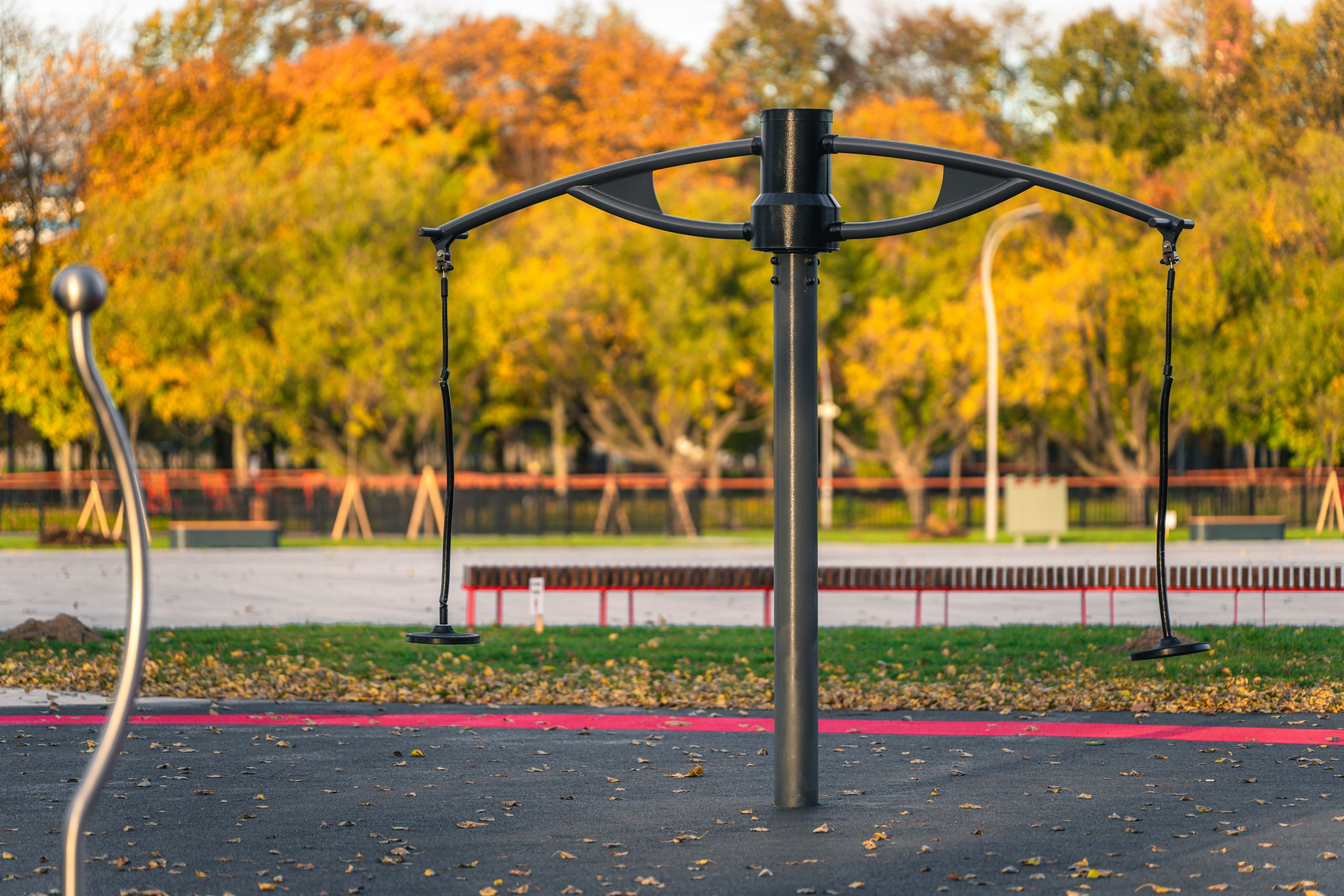 Детская площадка в Парке Авиаторов. Святослав Буньков | фотограф