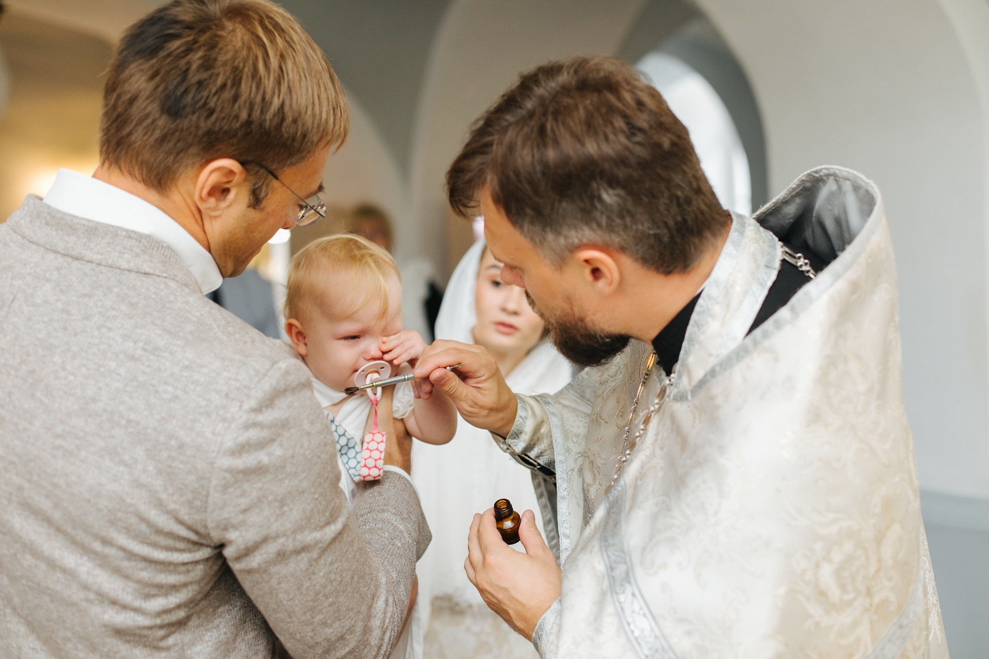 Крещение ребенка Церковь Трёх Святителей СПб, где крестить на ваське, стоимость крещения 2024, лучшие храмы церкви для крещения, стоимость крестин, как записаться на крещение