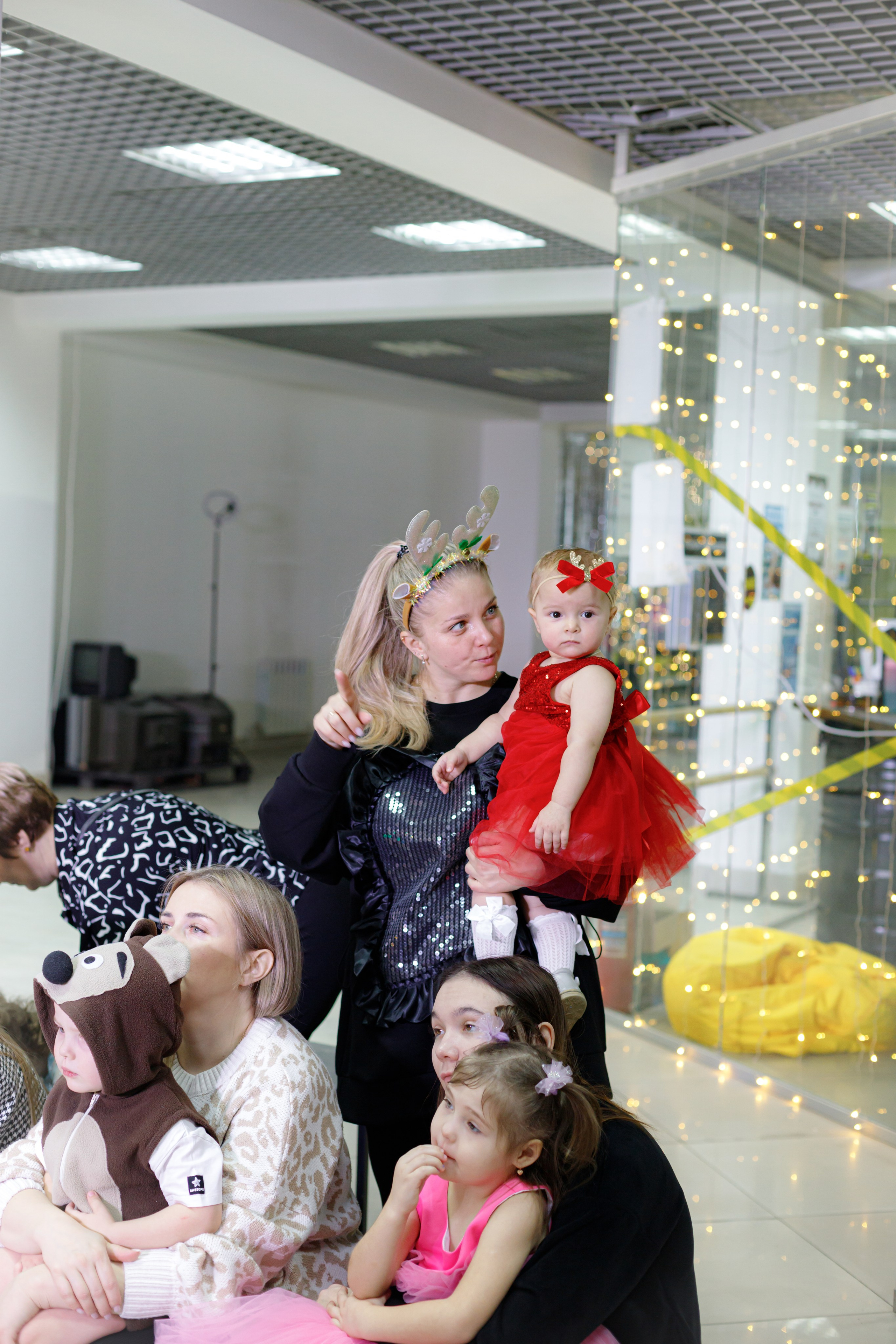 HAPPY NEW YEAR PART/3. Photokarish