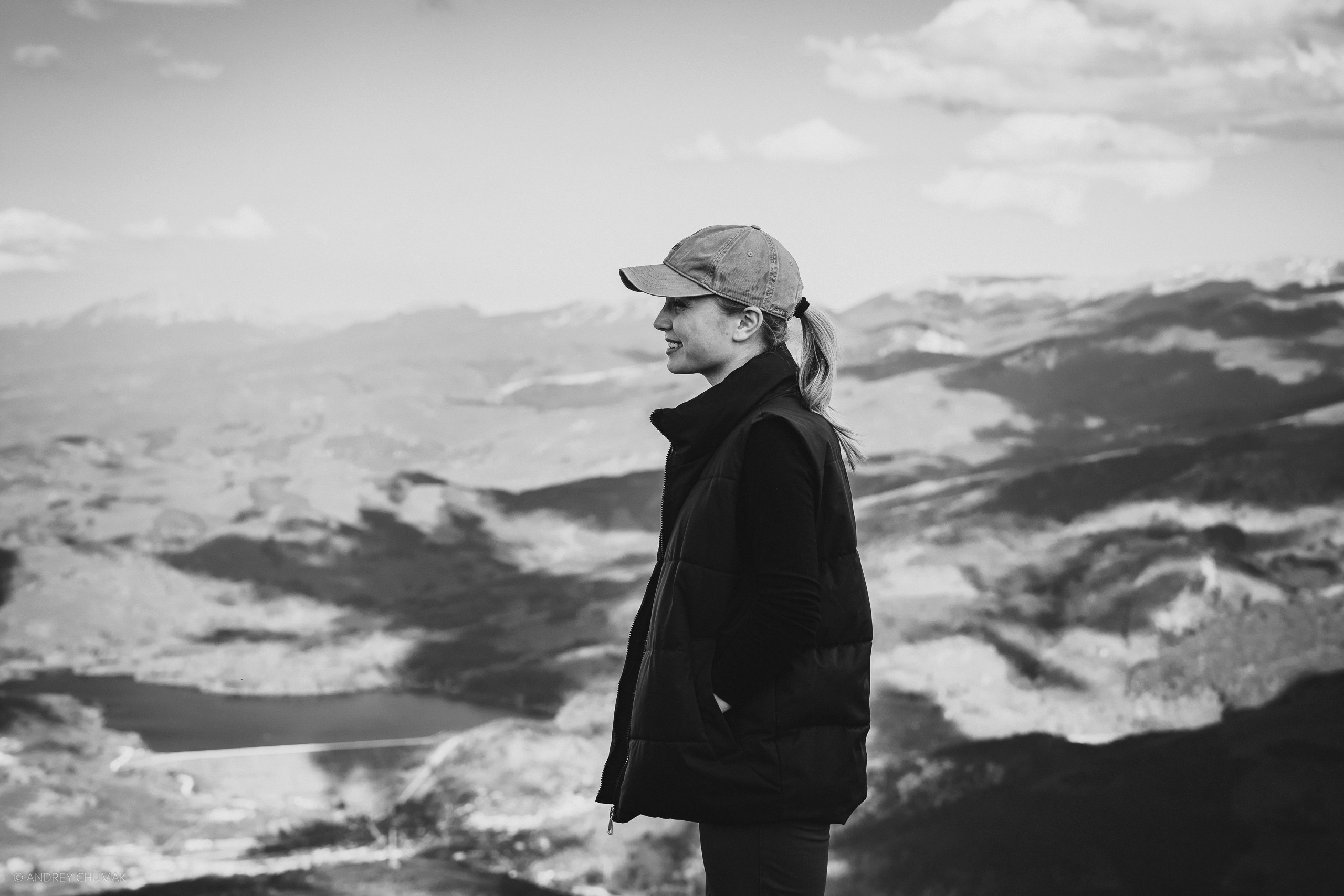 Анонс на фотопоходы в апреле. Универсальный фотограф по Крыму