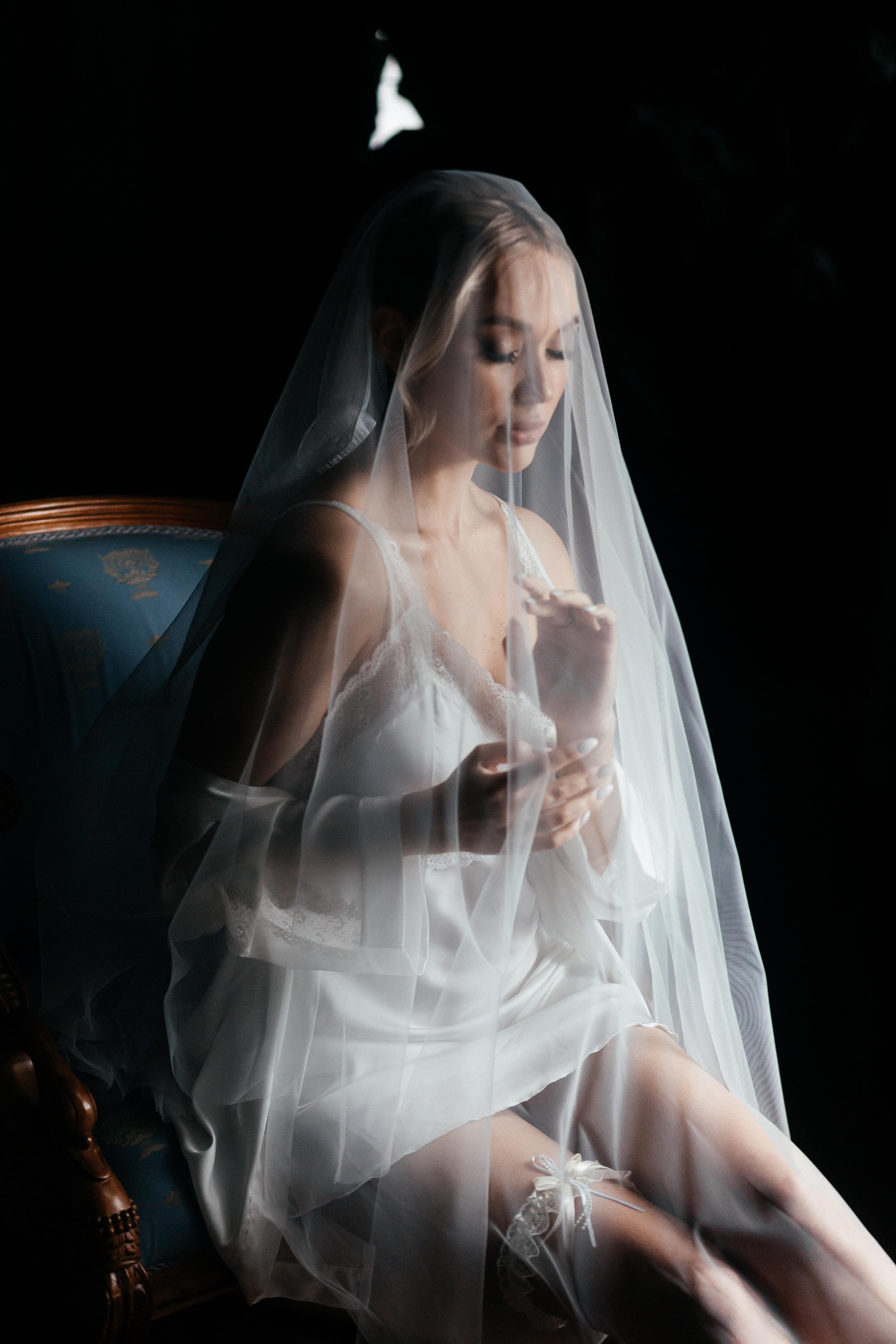 Невеста фата платье
