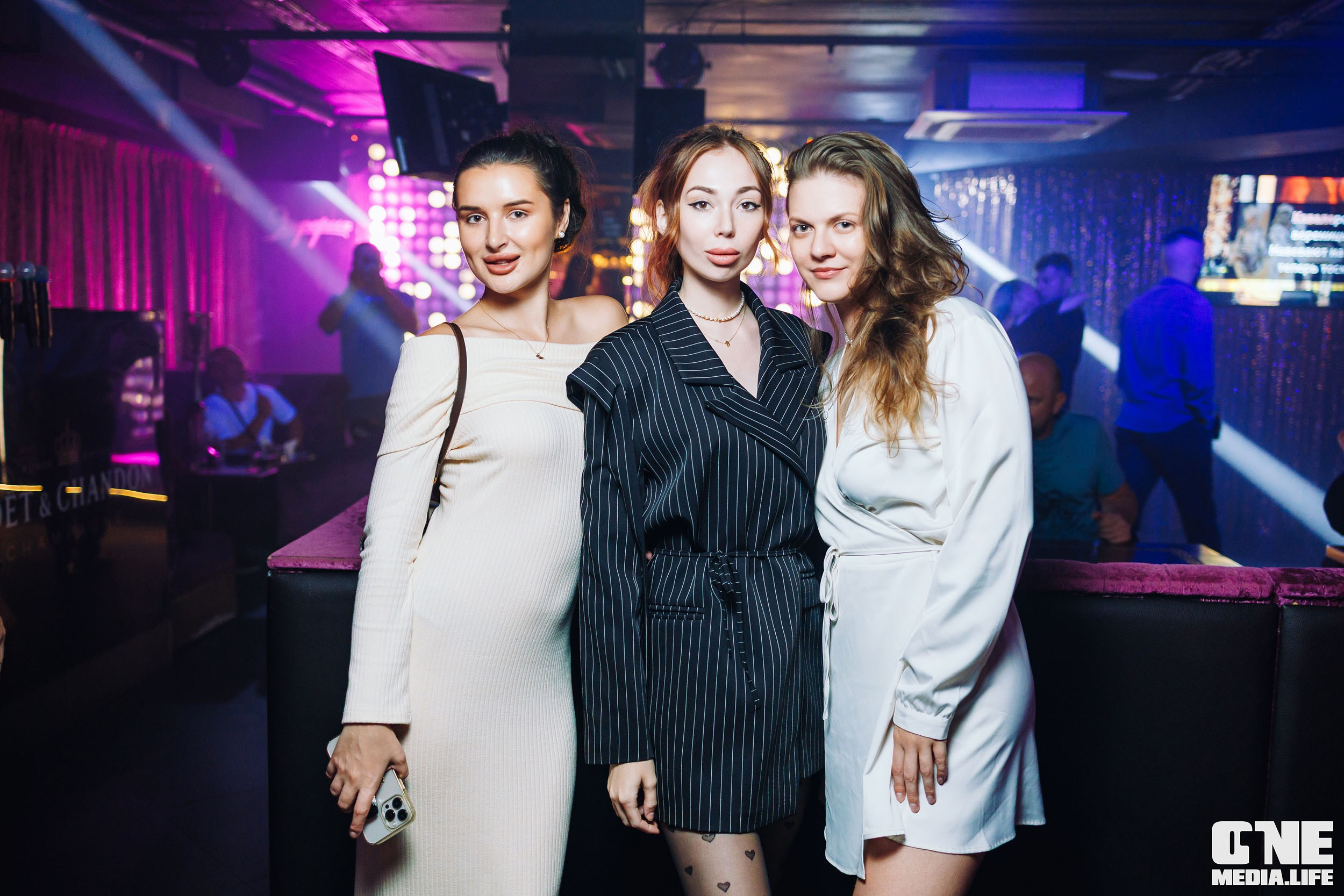 Фоторепортаж из караоке-клуба Эйфория. One Media Life: фоторепортажи, фотоотчеты с мероприятий и заведений