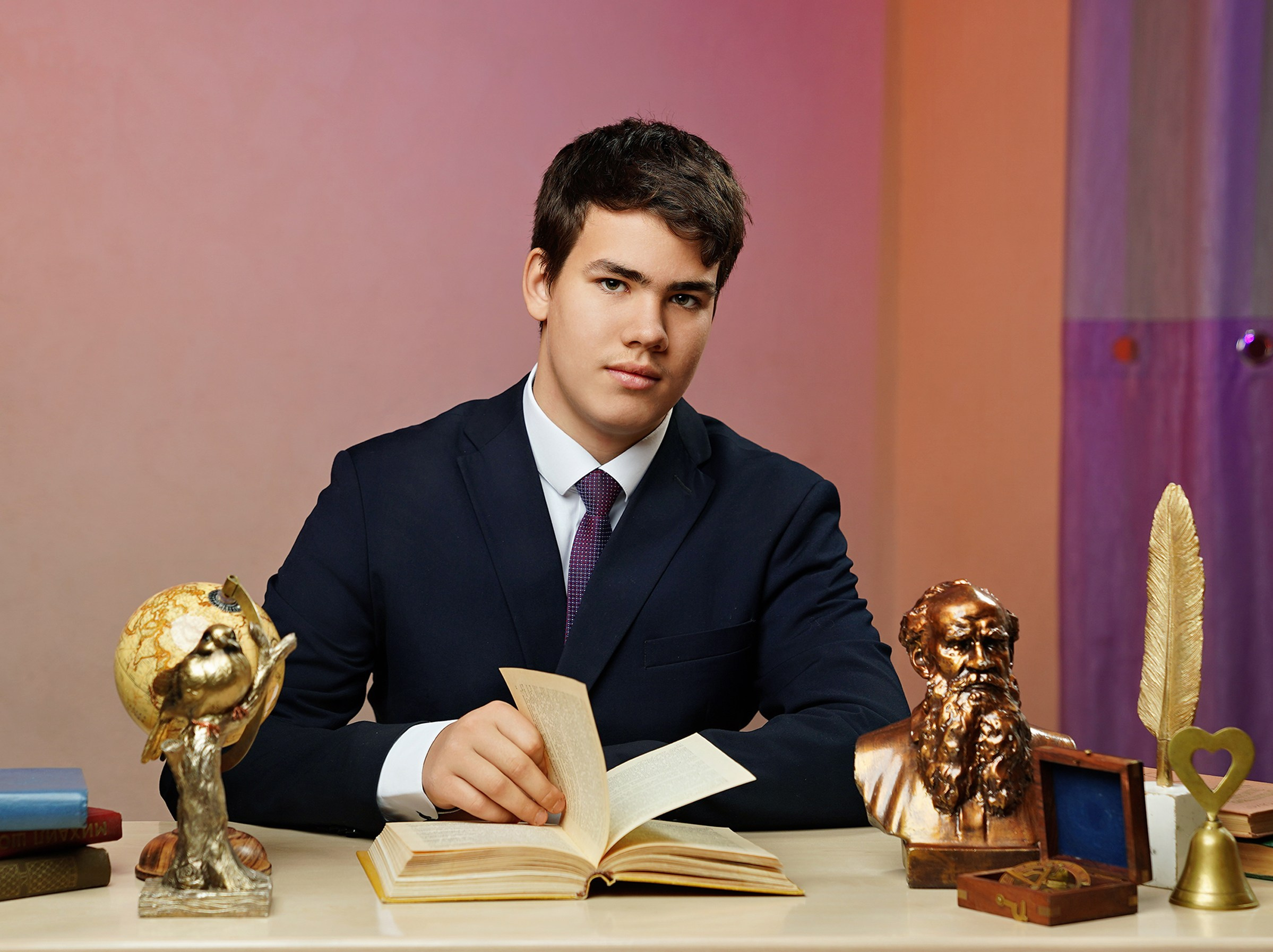 Виньетка + портреты. GOTRA — выпускные альбомы в Тюмени