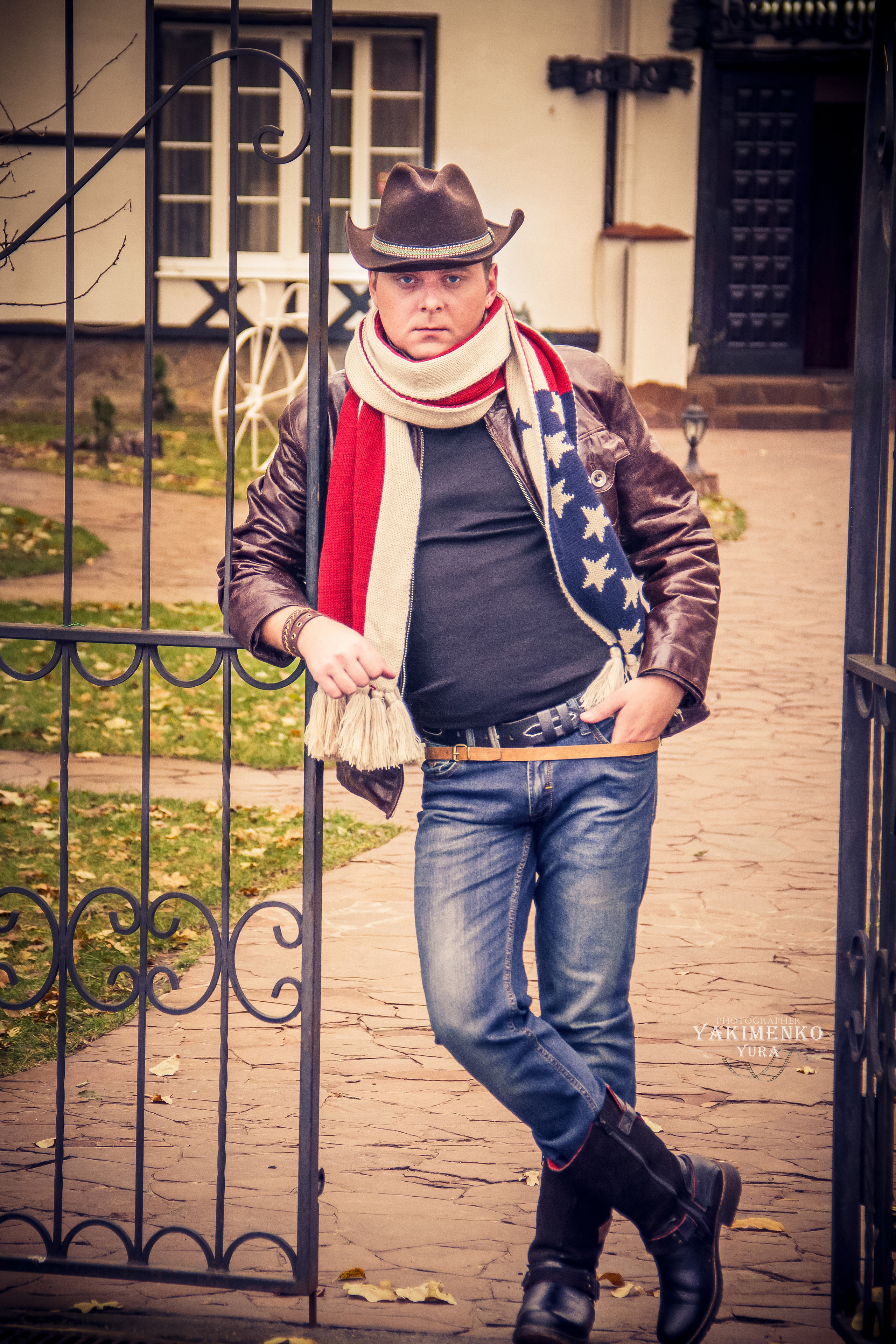 ✓ Индивидуальная фотосессия певца Виталия Сычёва. Фотограф Юрий Якименко. Школьный, семейный и свадебный фотограф в Гоме