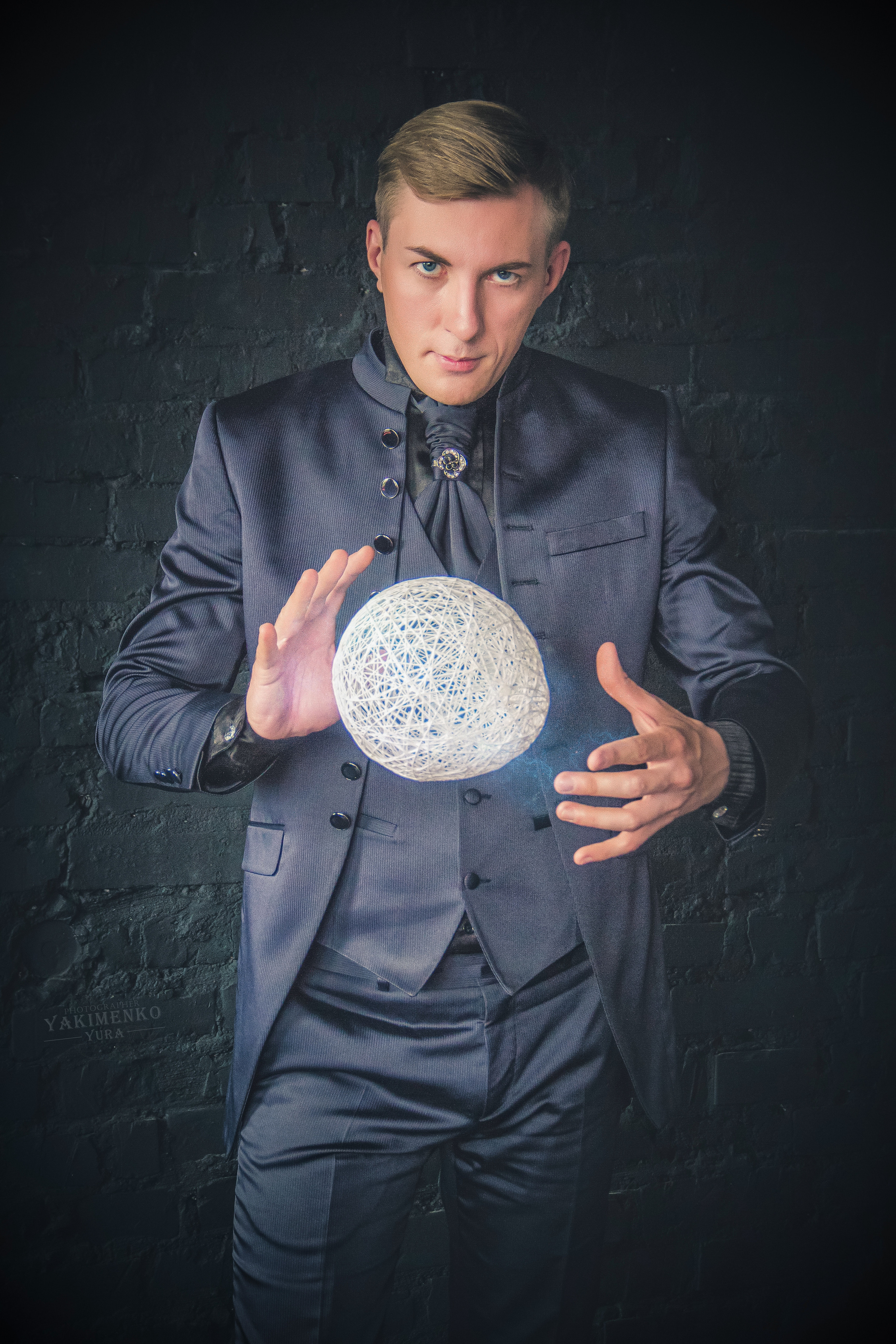 ✓ Фотосессия певца и иллюзиониста. Фотограф Юрий Якименко. Школьный, семейный и свадебный фотограф в Гоме