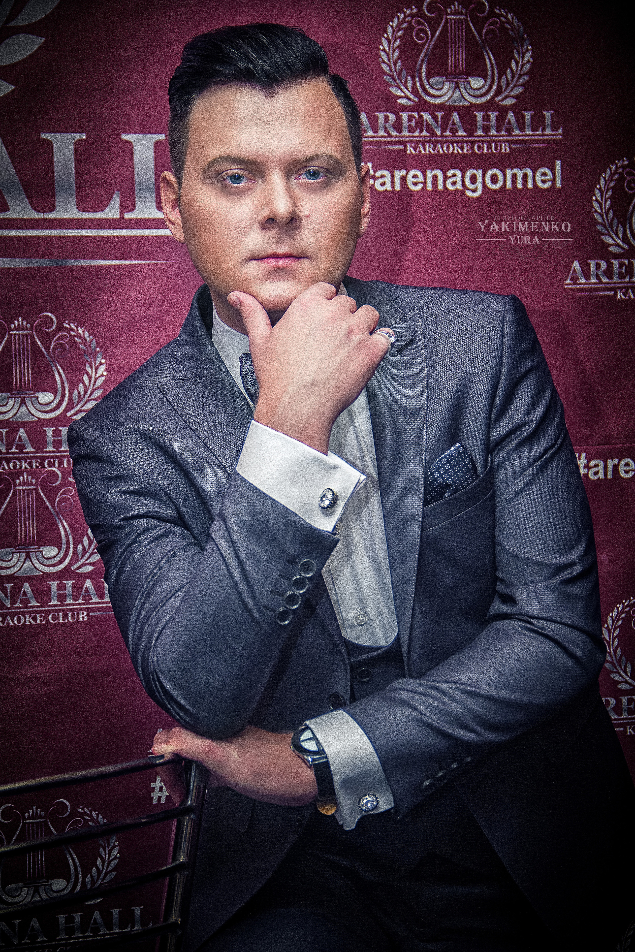 ✓ Индивидуальная фотосессия певца Виталия Сычёва. Фотограф Юрий Якименко. Школьный, семейный и свадебный фотограф в Гоме