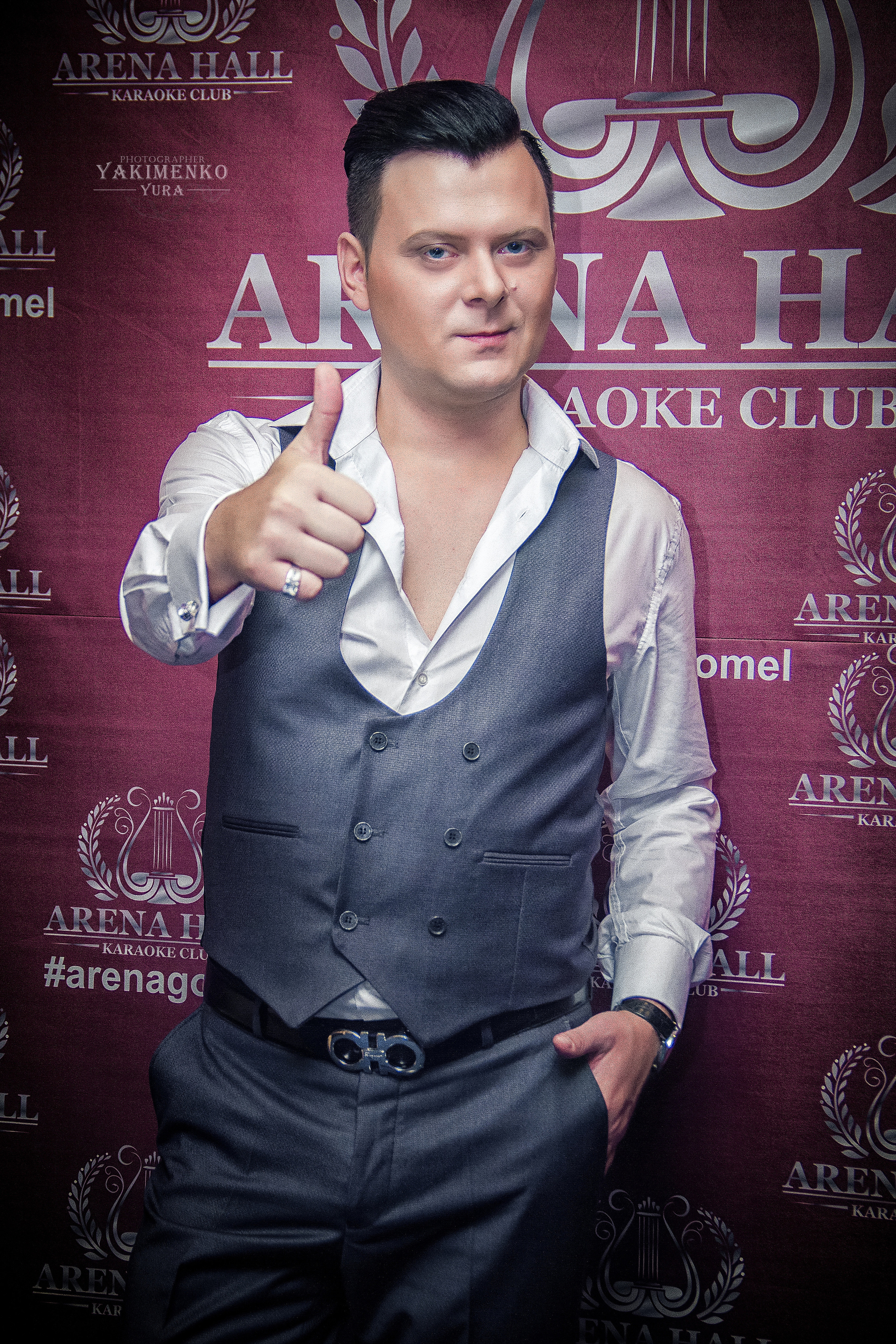 ✓ Индивидуальная фотосессия певца Виталия Сычёва. Фотограф Юрий Якименко. Школьный, семейный и свадебный фотограф в Гоме