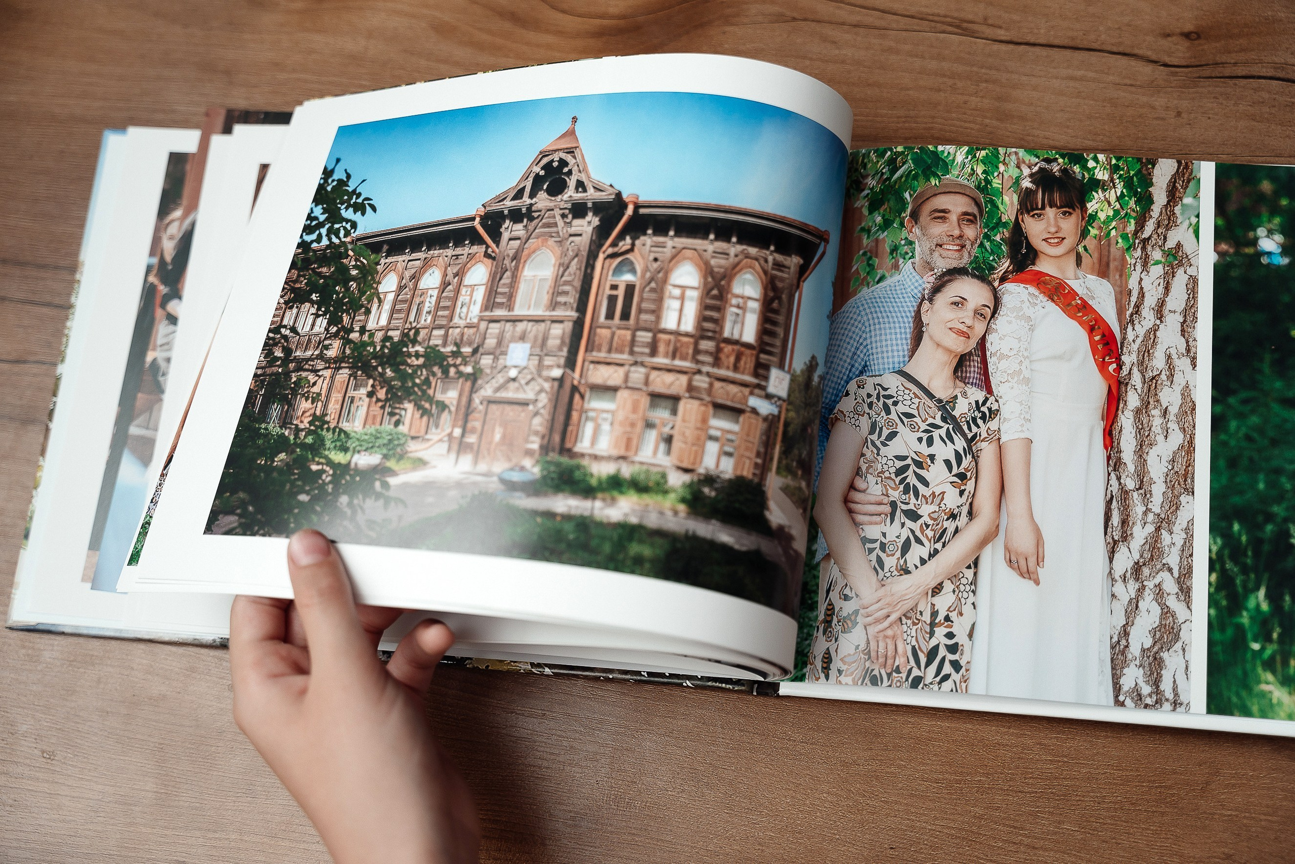 Семейные фотокниги. Детские выпускные альбомы в Красноярске