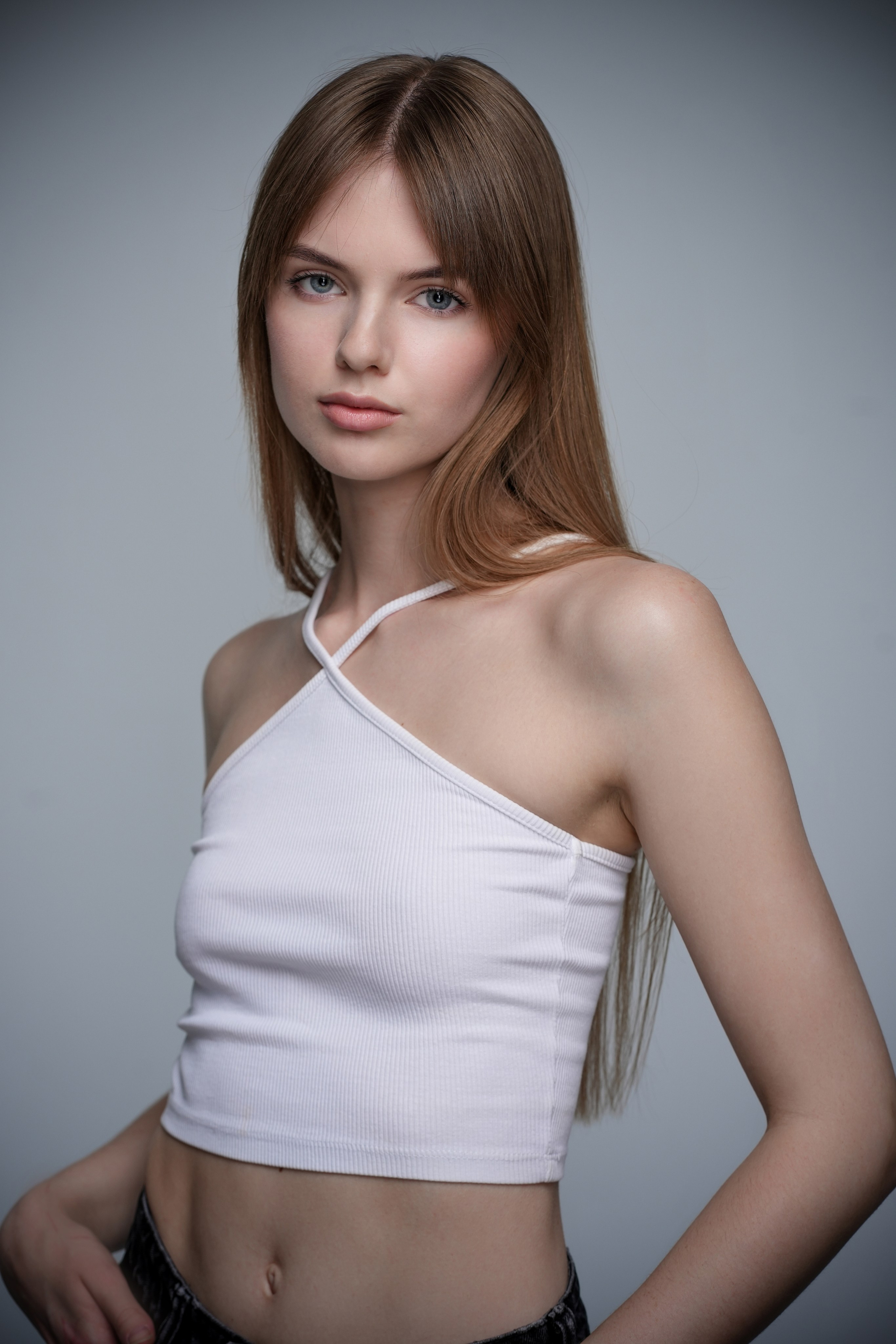 Модель Мая. Портретная съемка в Москве, студийный фотограф Игорь Фомин