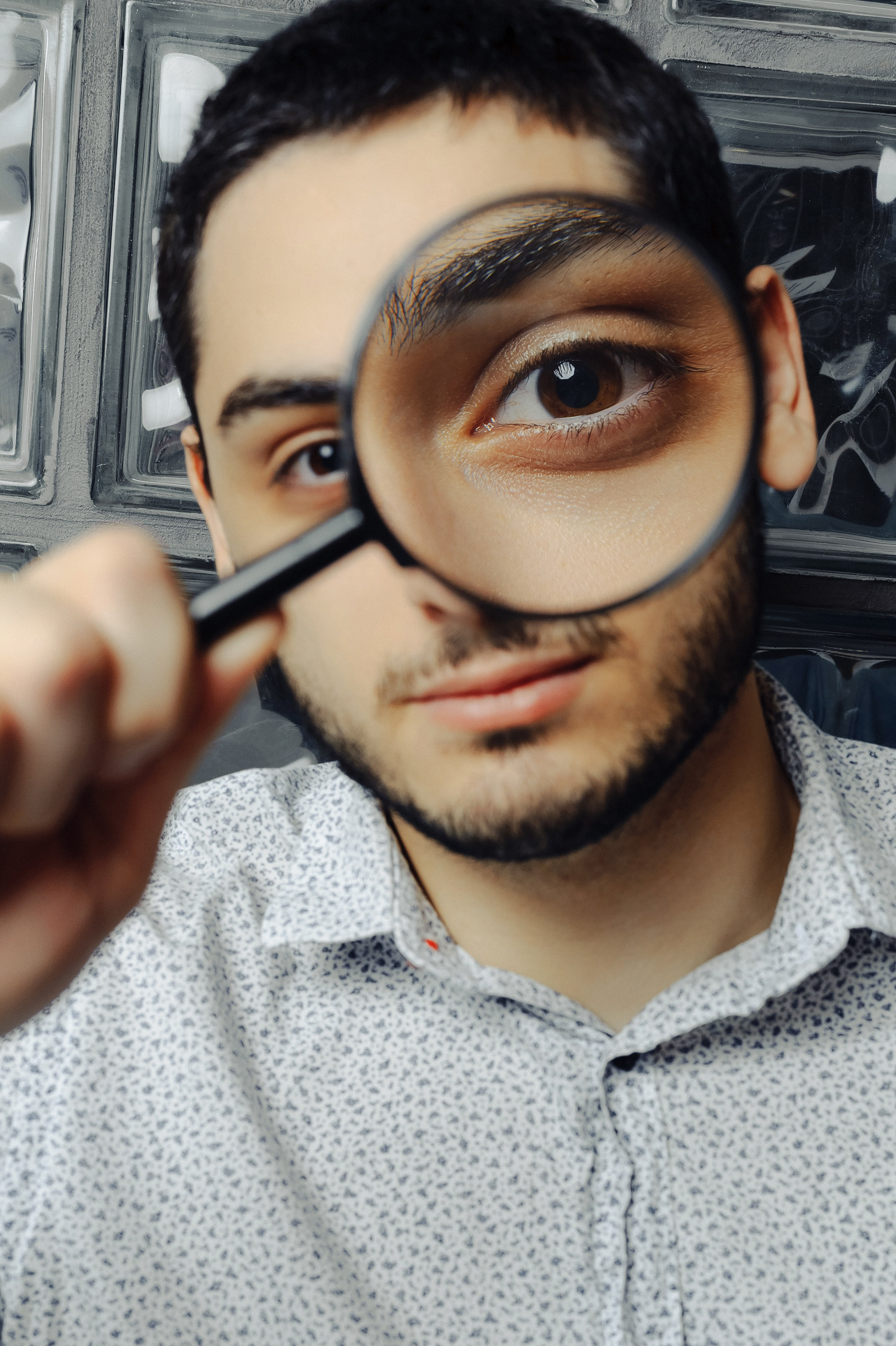 Александрос Хроидис. Съемка для стоматолога. Фотограф в Екатеринбурге Артём Зайнетдинов