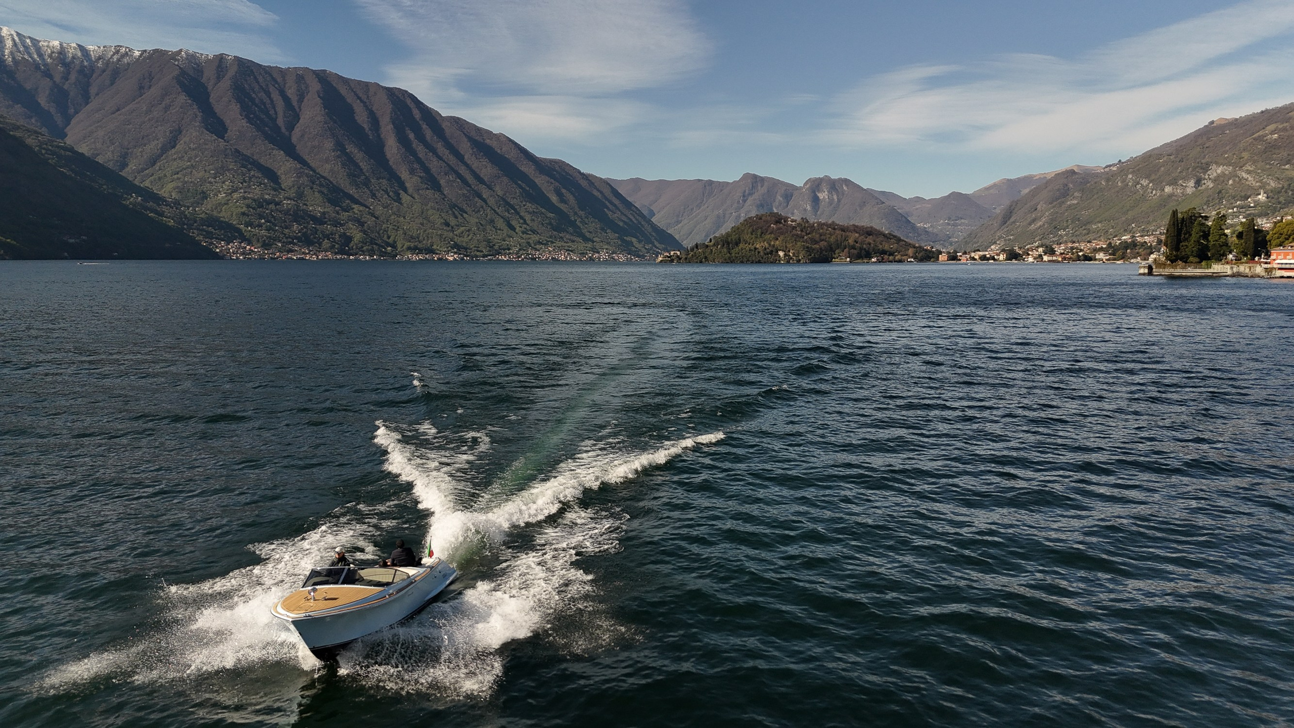 Maria Anistratova | Destination Photographer, Videographer & Drone Pilot — Lake Como