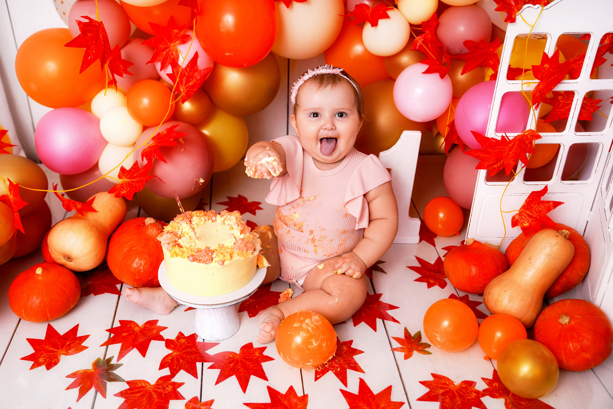 Фотосессия ГОДОВАСИЕ. Фотограф новорожденных, детей до года и беременных в Симферополе