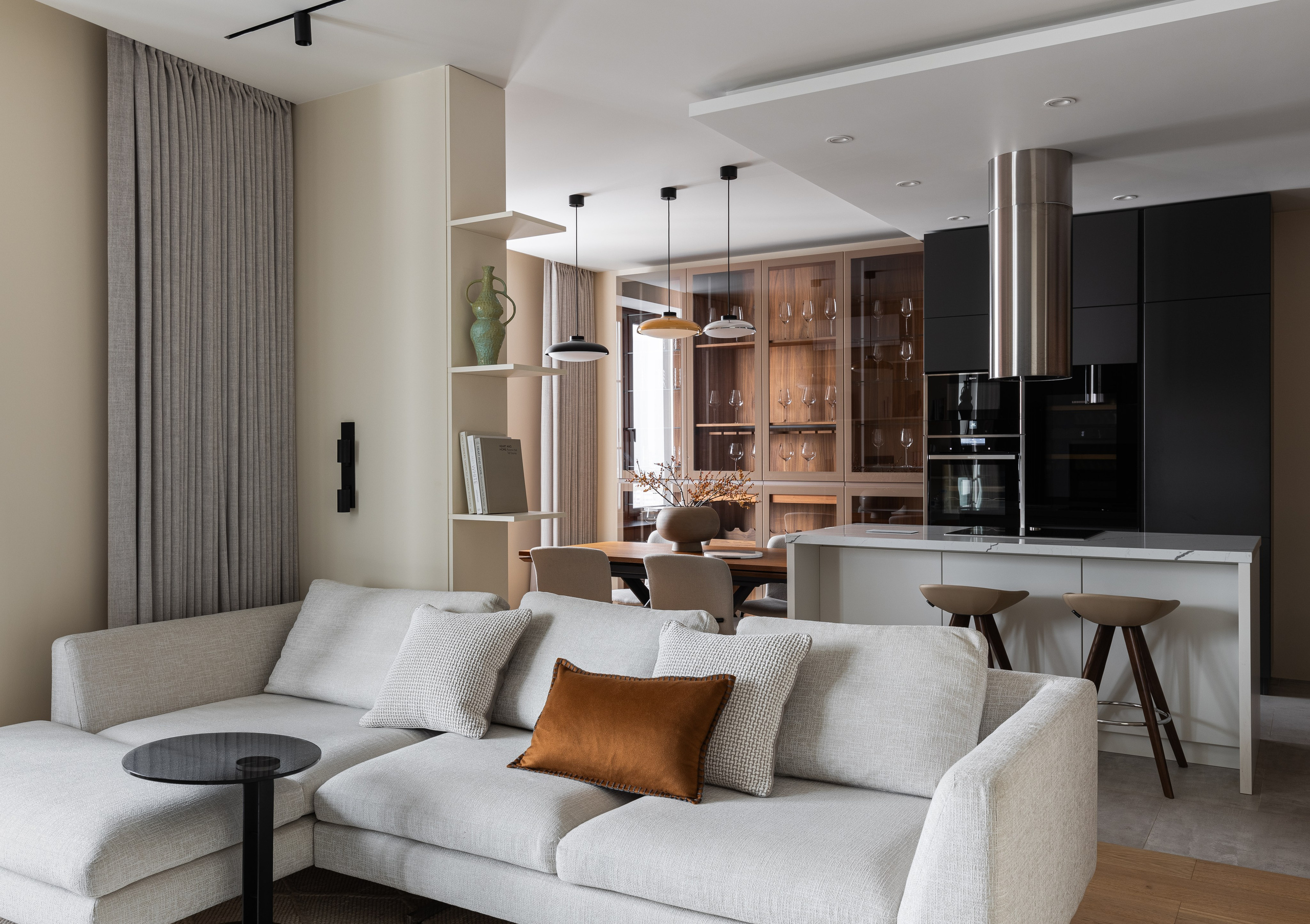 кухня-гостиная в современном стиле