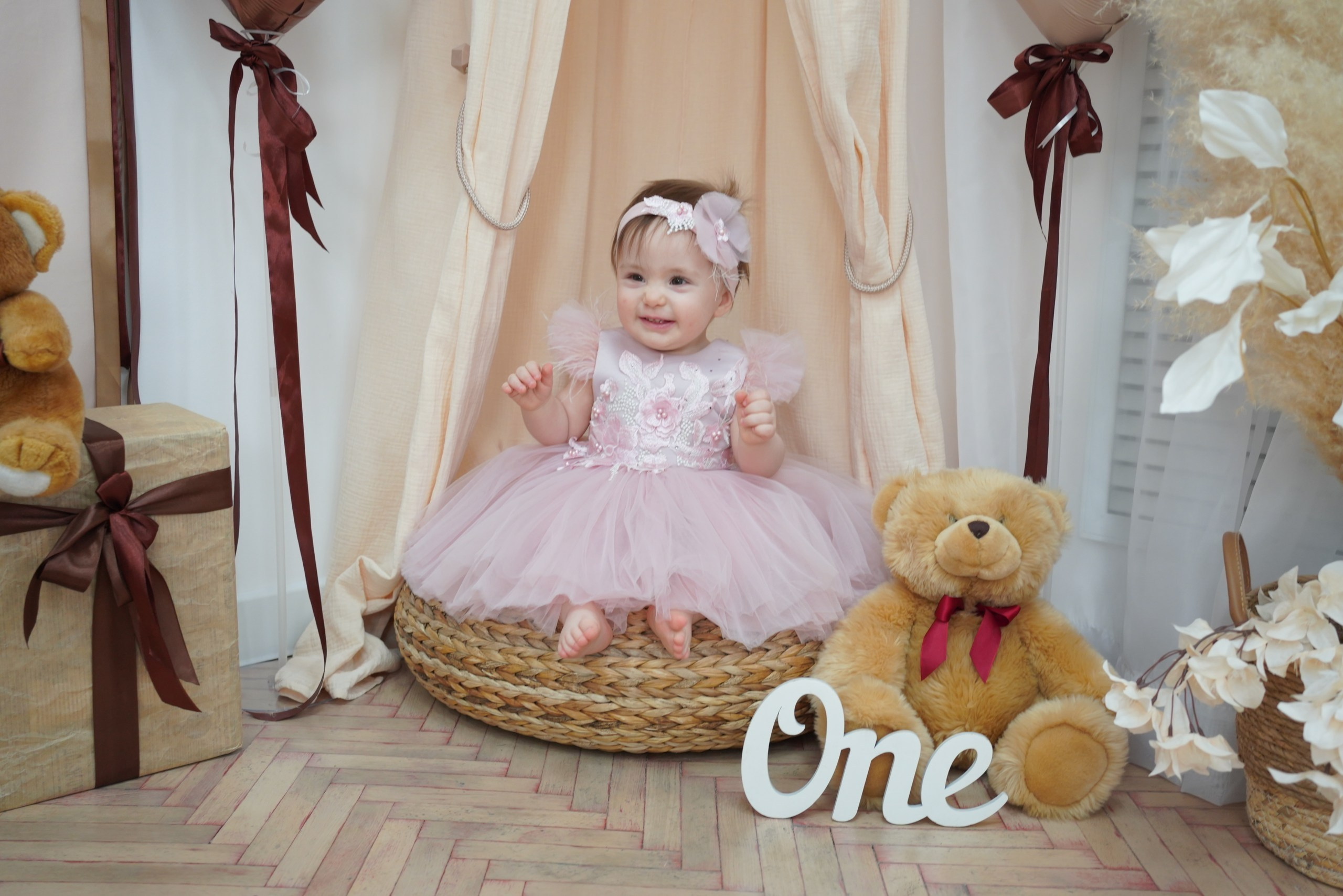 Фотоссесия на Годик для Девочки. Детская Фотостудия ГОДОВАСИКИ в Санкт-Петербурге фотосесия на годик