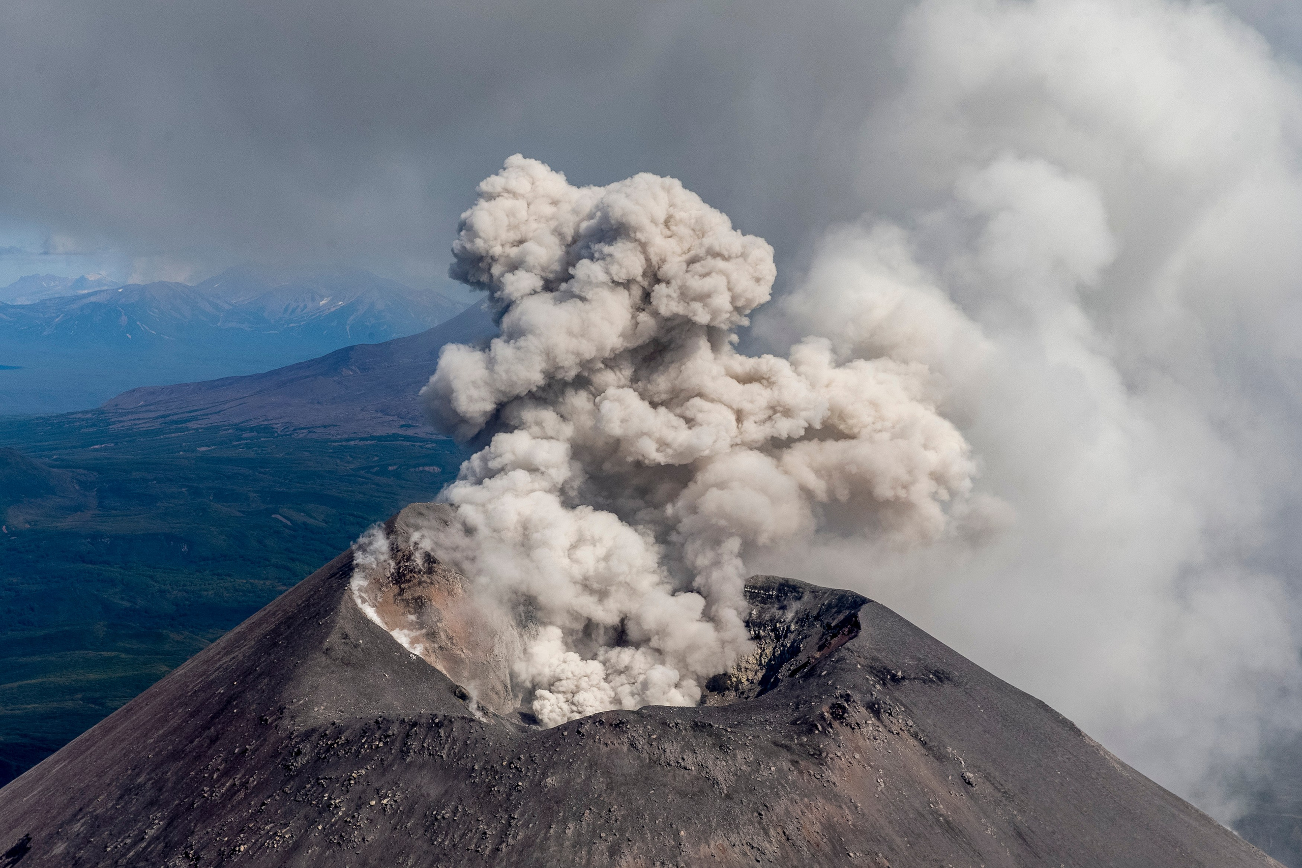 Время Камчатки — кто мы и почему влюблены в полуостров. Время Камчатки: чтобы найти свой путь, нужно скорость умножить на время