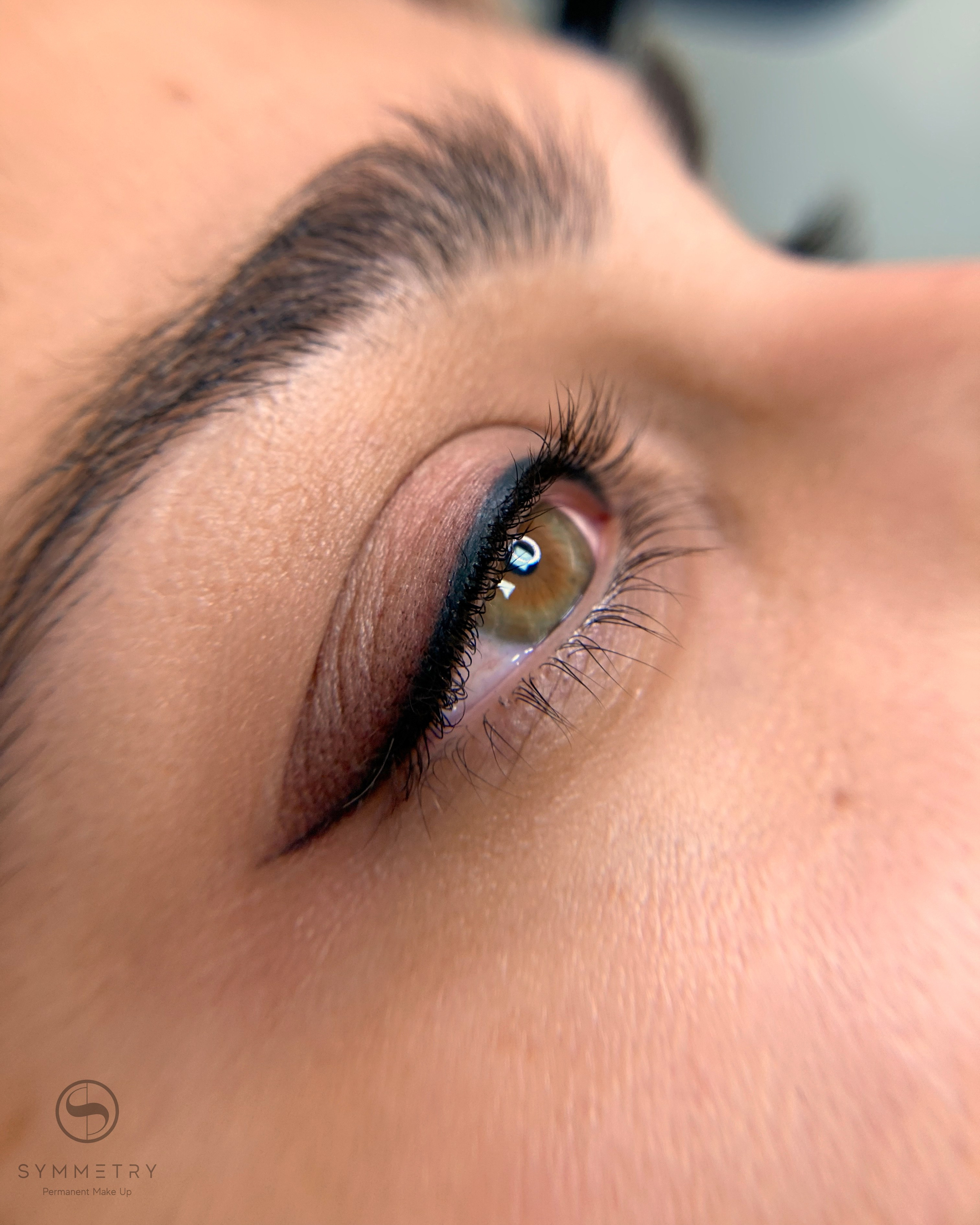 Нафиса. Студия перманентного макияжа, косметологии и массажа SYMMETRY в Москве, м. Киевская