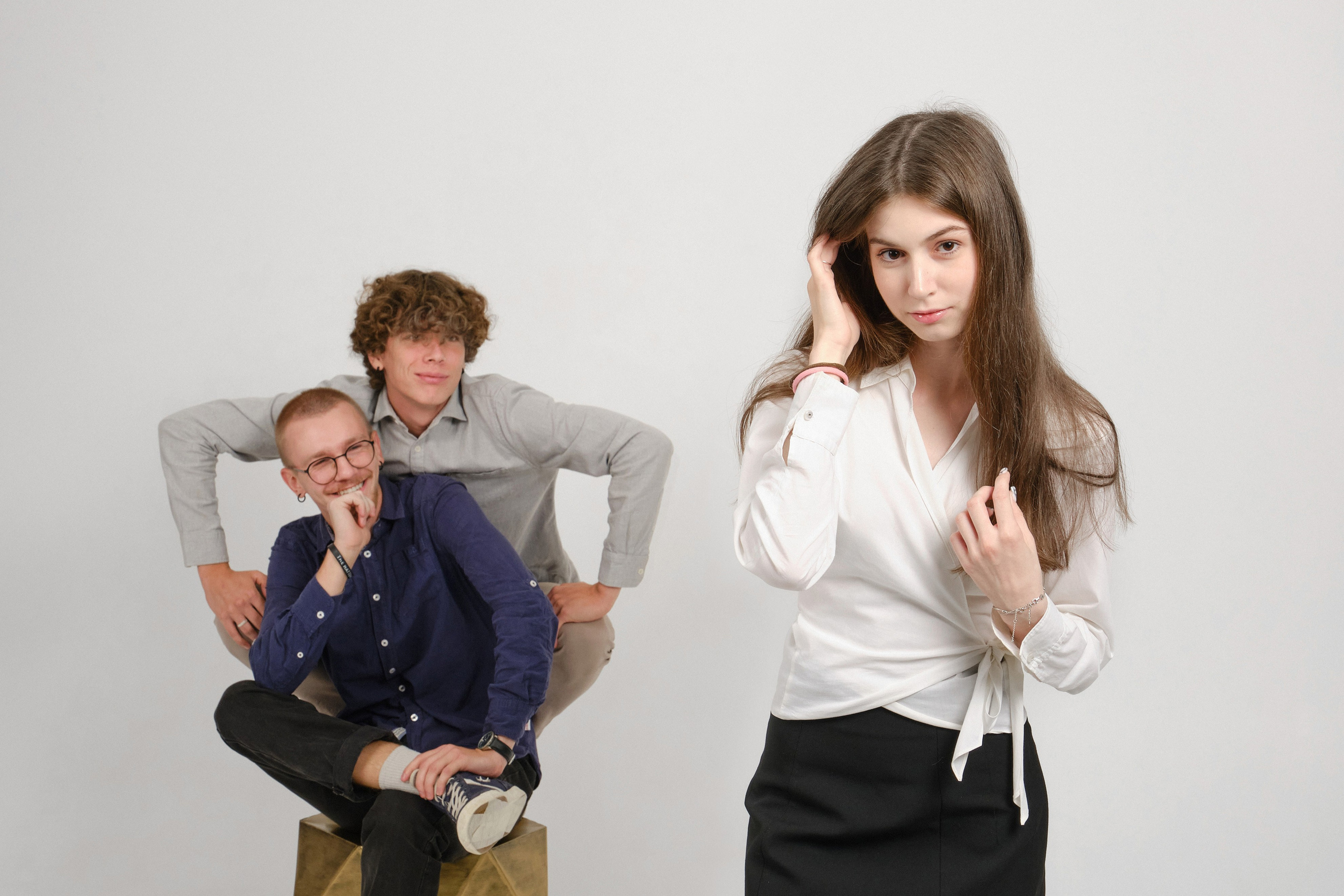 Фотосессия класса и выпускников в студии, в школе, на улице