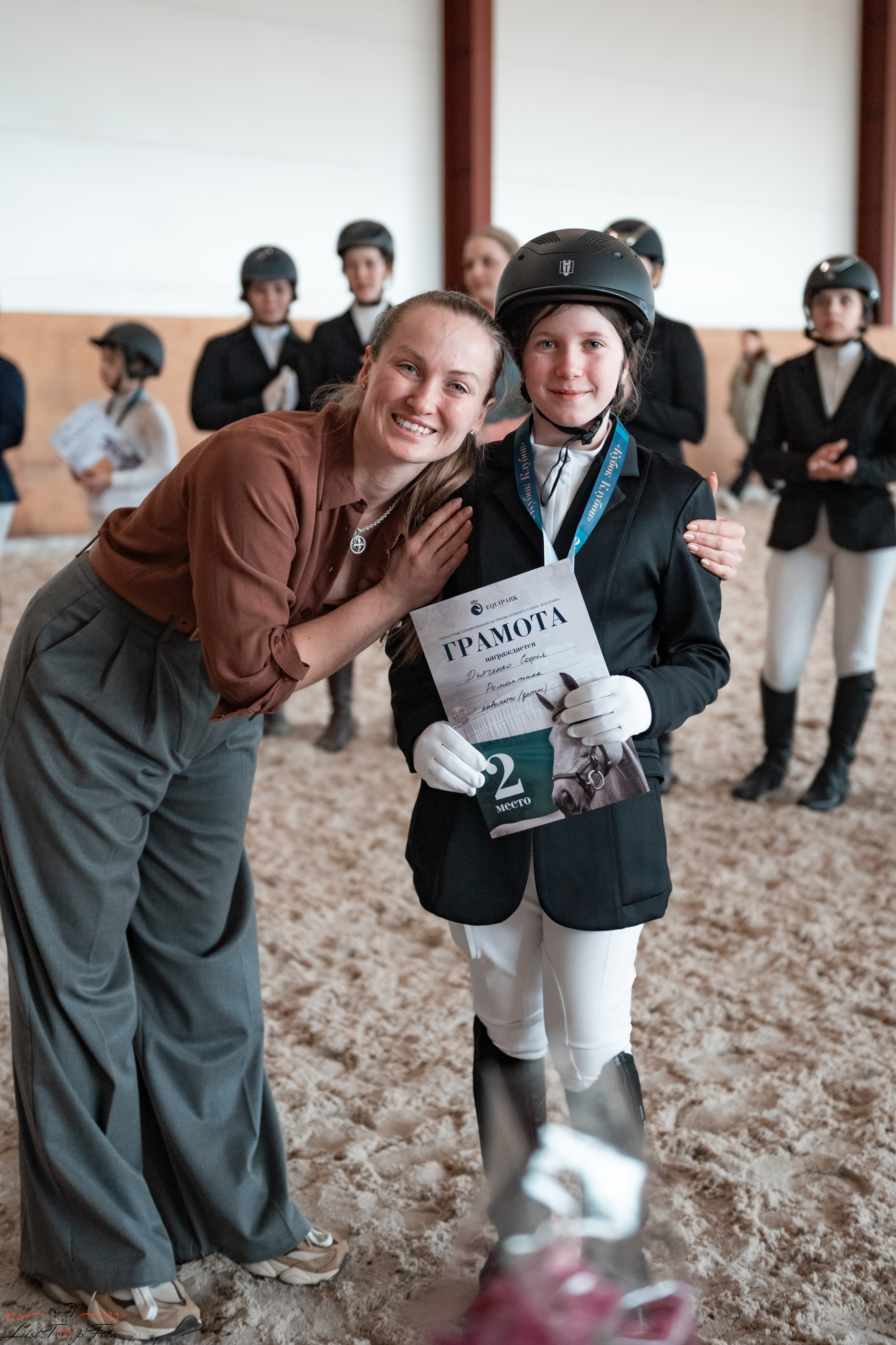 Эквипарк 6 этап Кубка Клубов. Конный и фотограф с животными в Твери Топталова Люся