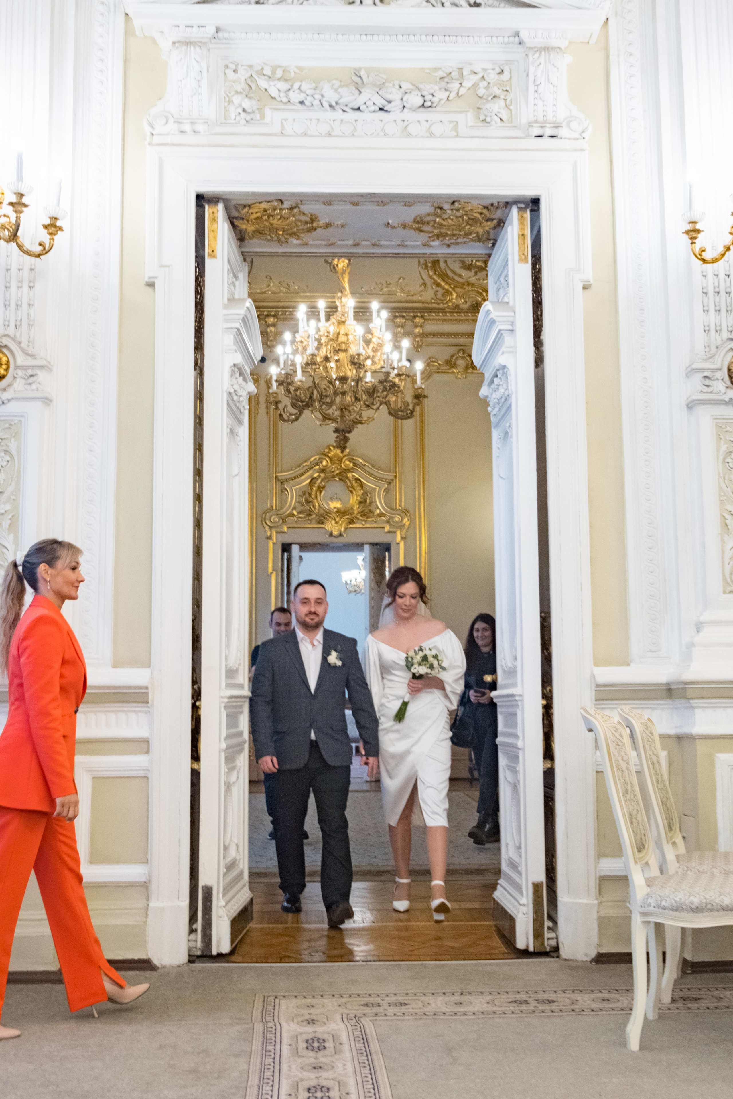 ЗАГС и прогулка на Витебском вокзале. Professional photoartist in St. Petersburg (wedding, reportage, portrait, model book, love story) Alexander Shvedov