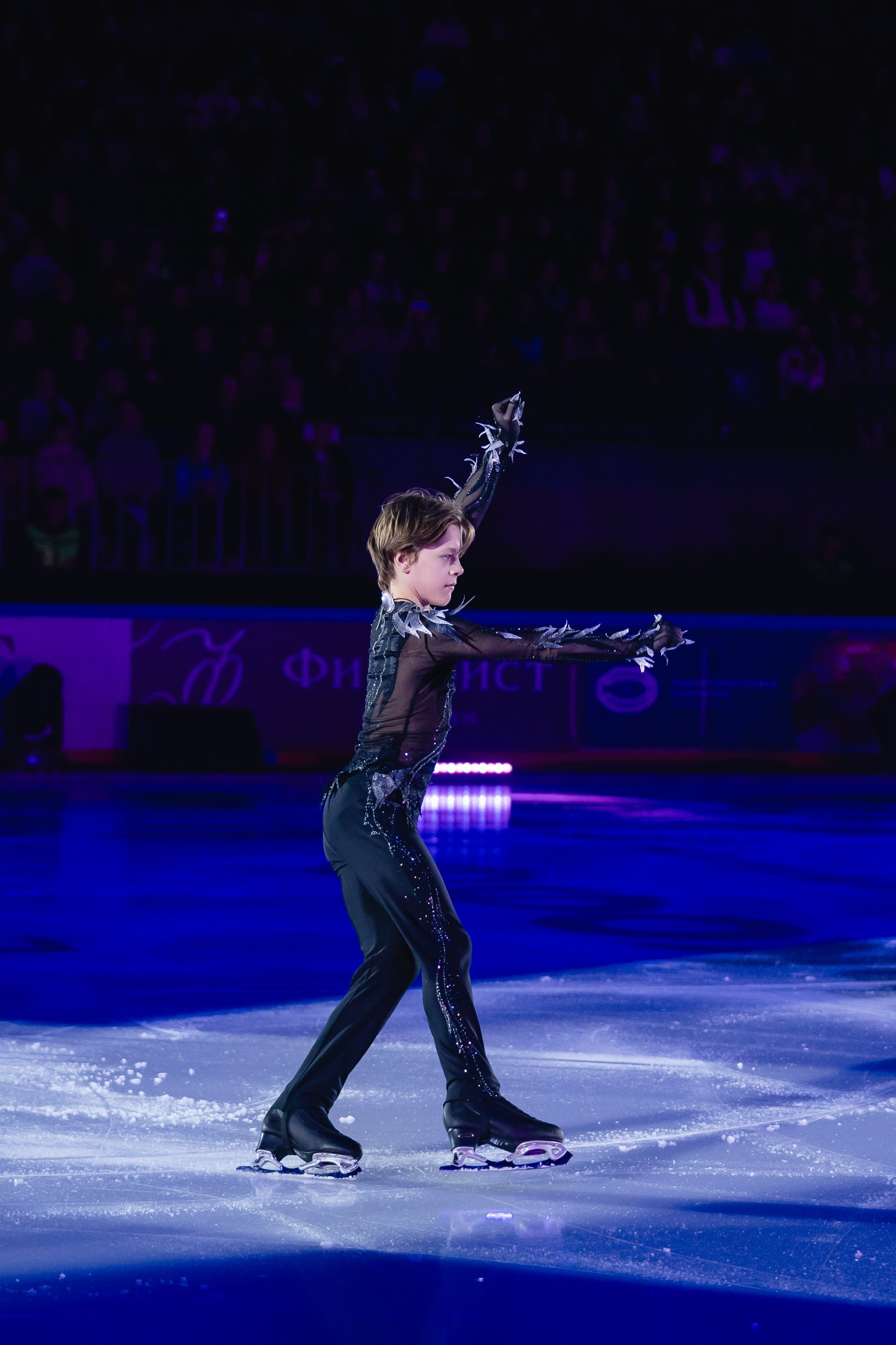 Шоу «Чемпионы на льду» в Новосибирске. Воробьева Ксения — Спортивный и танцевальный фотограф Новосибирск