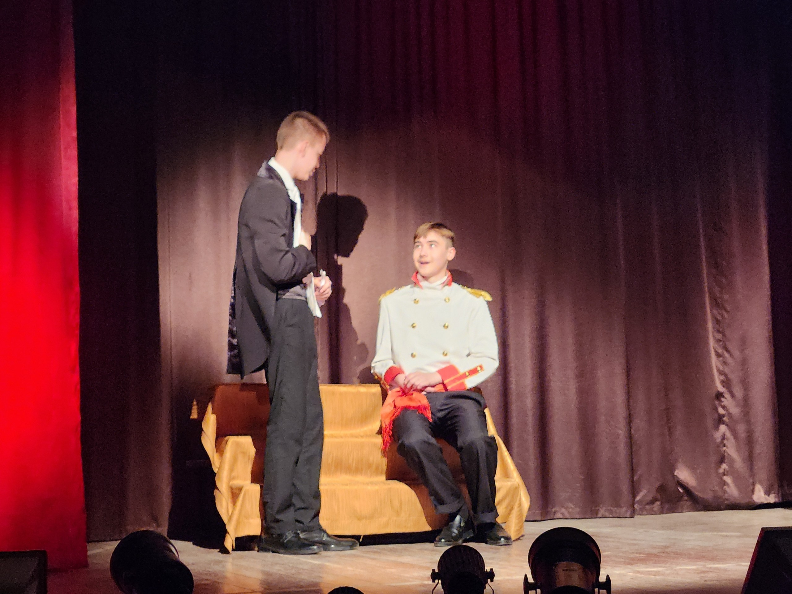 Фотографии "Ревизор"