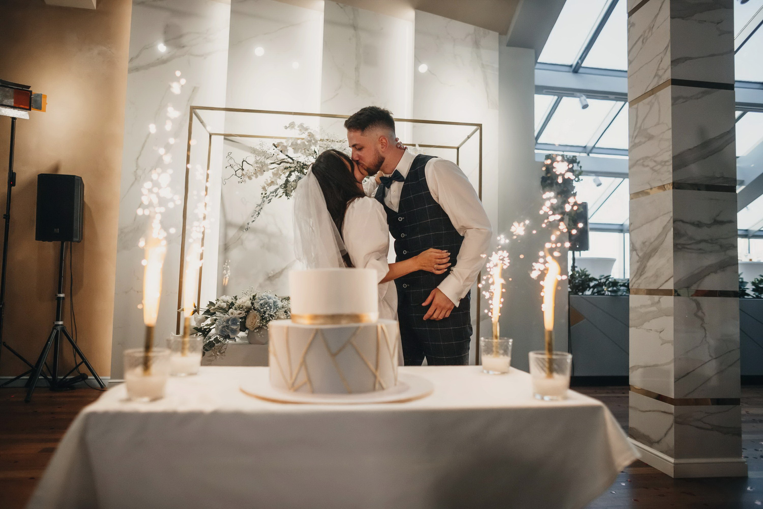 Свадебный фотограф Игорь Брундасов 8PHOTO на свадьбу венчание загс СПб