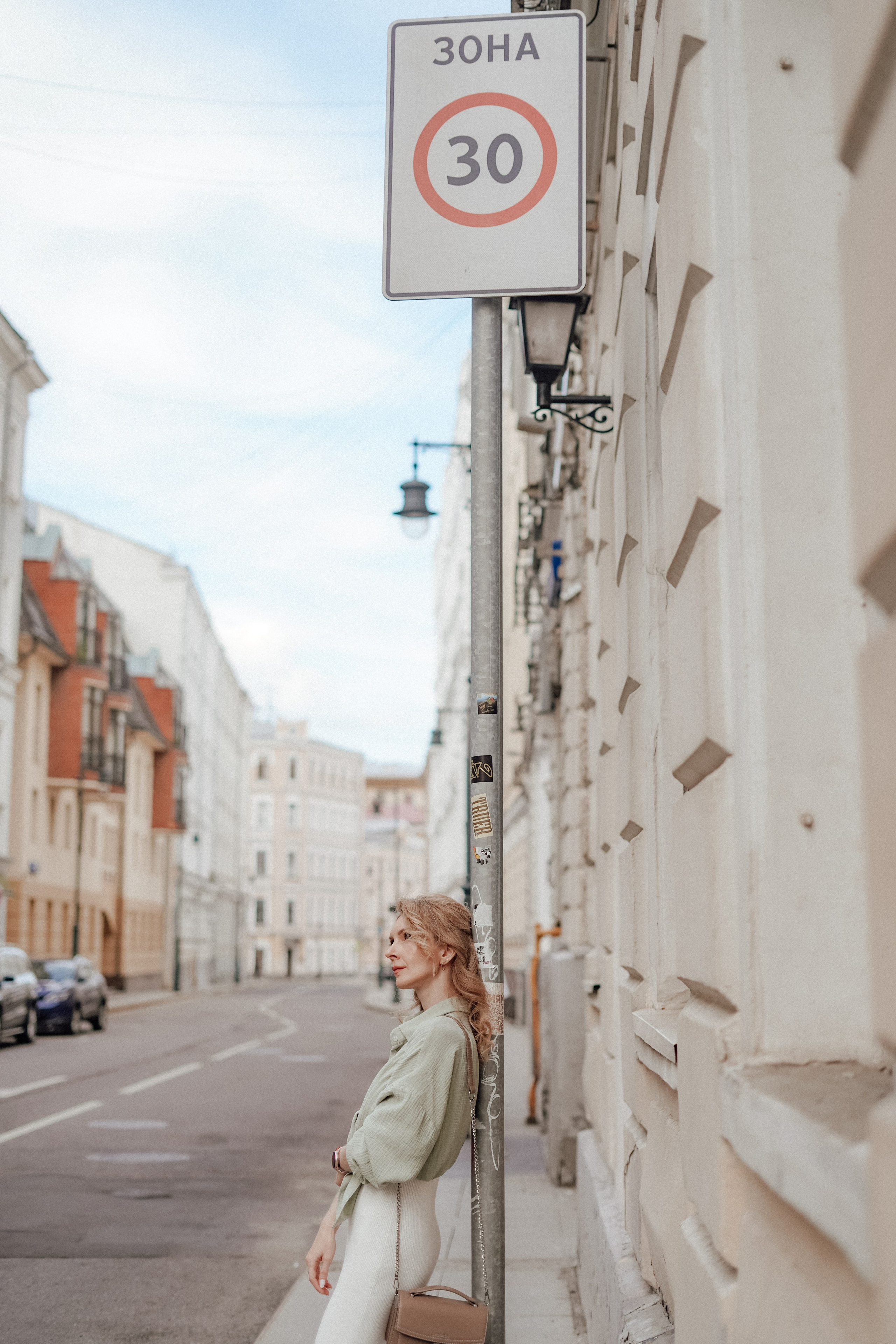 Арина на Чистых Прудах. Фотограф в Сочи и Абхазии | Фототуры | September Air