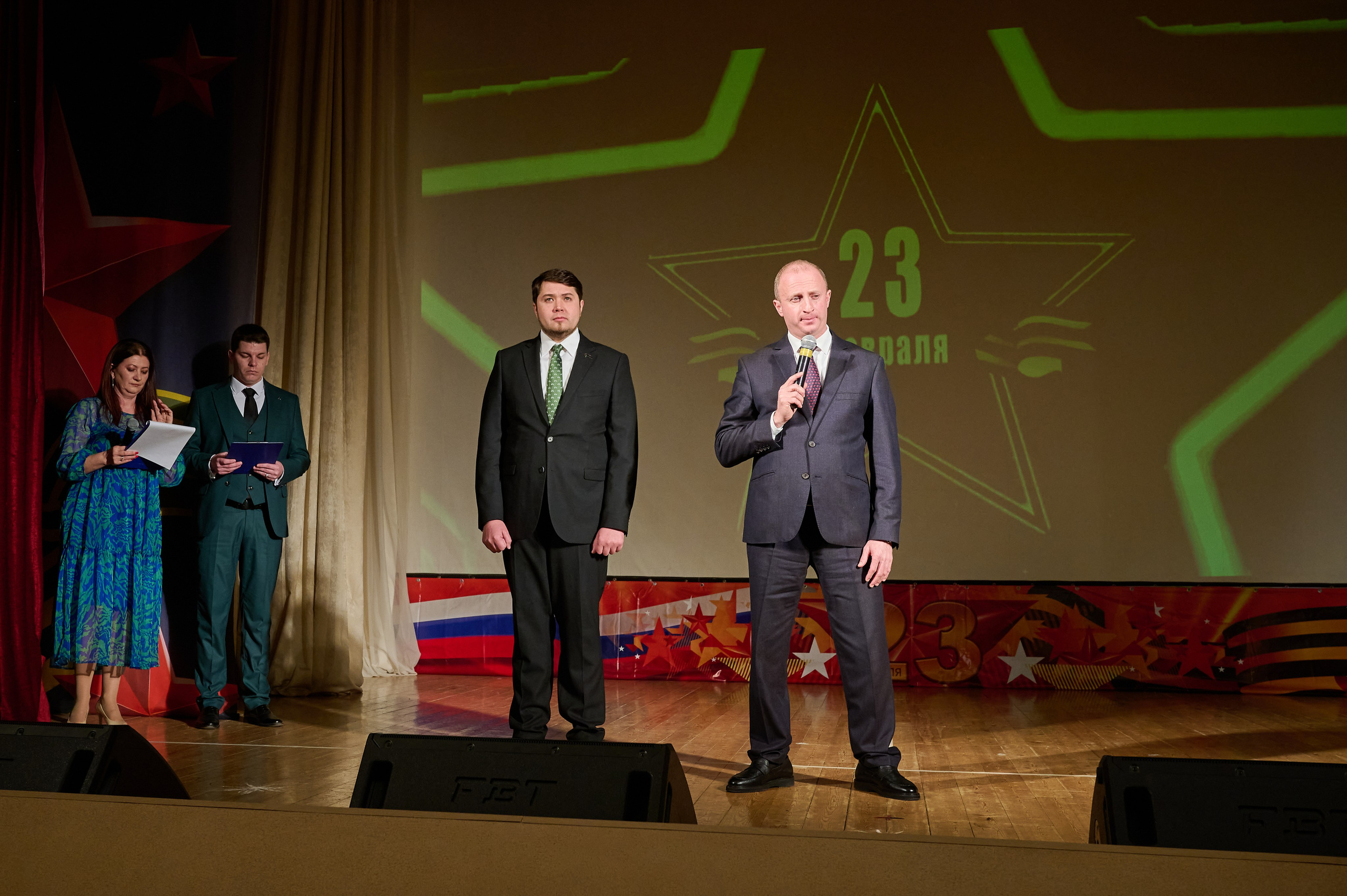 Кабардинка 23 февраля. Жизнь курорта Кабардинка в фотографиях