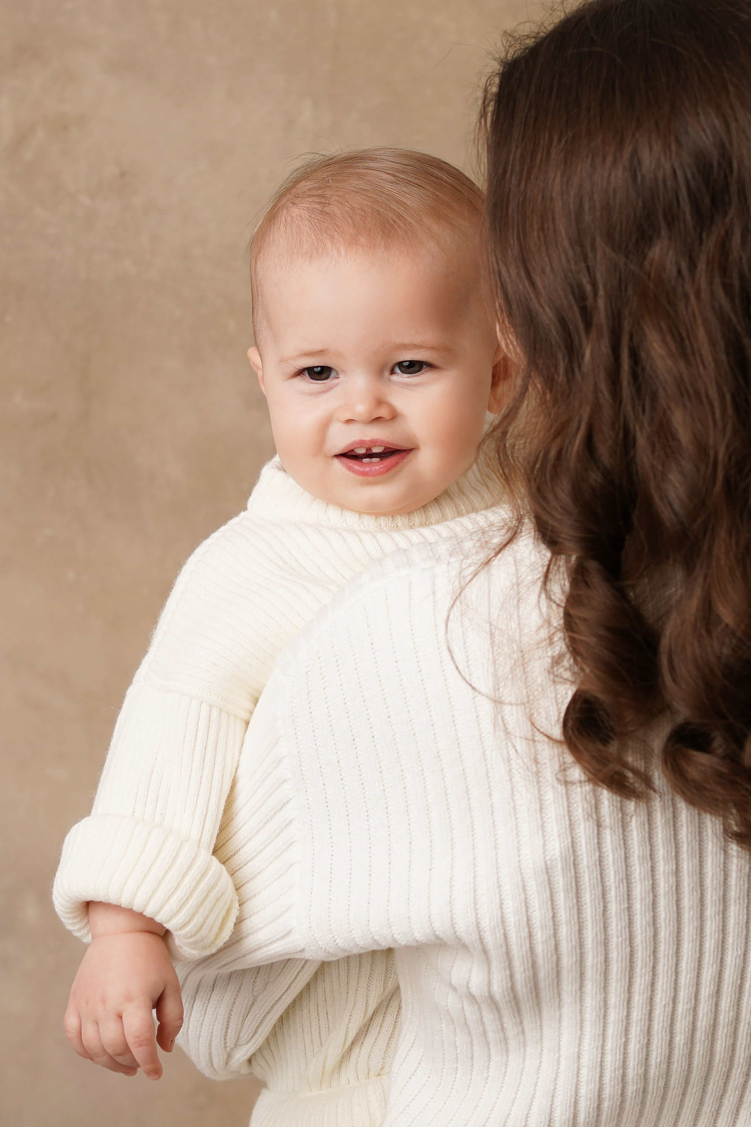 Фотосессия Первый годик Леночки. Детский фотограф и фотограф новорожденных в Калининград Оксана Иваний
