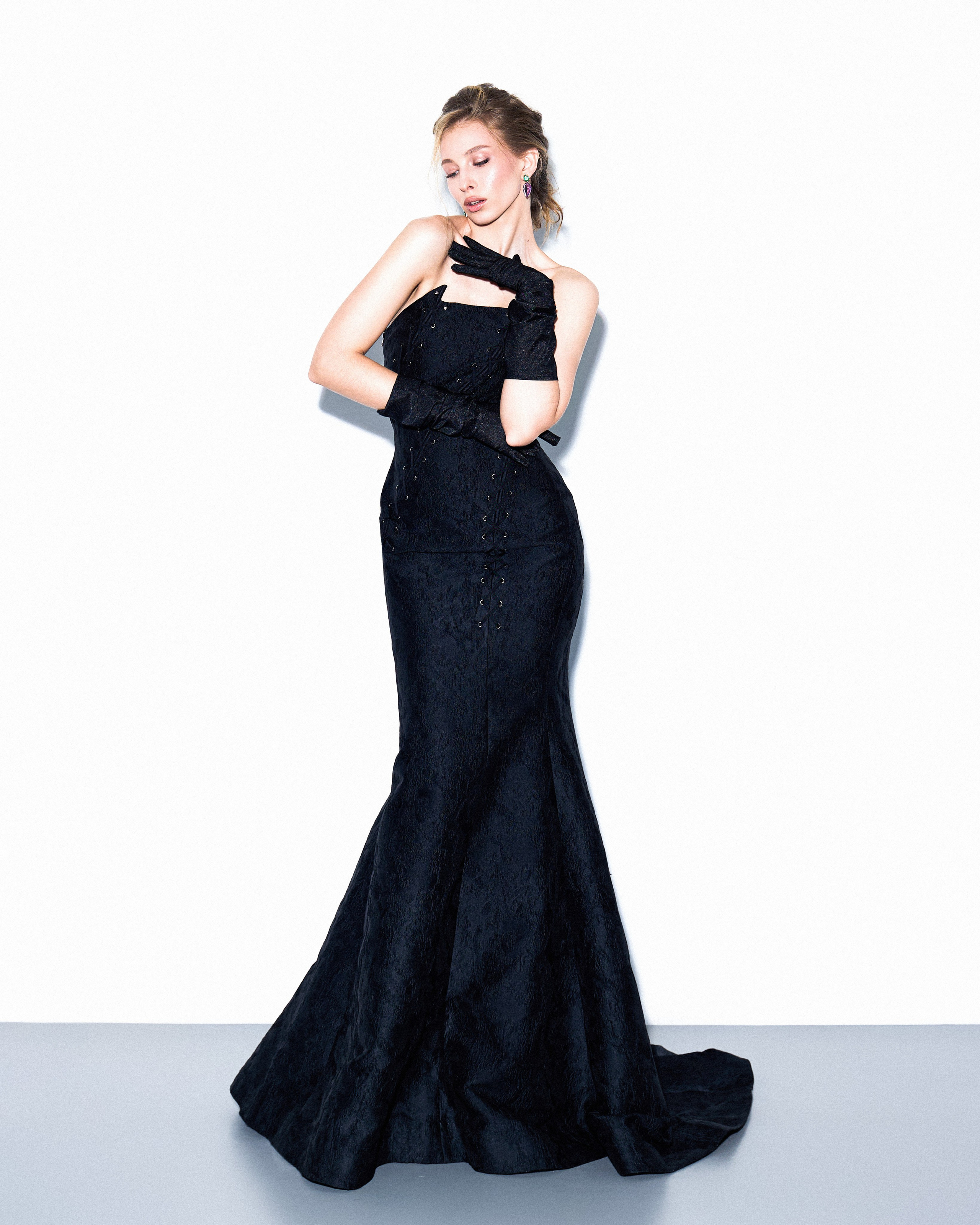 PERSONAL & CREATIVE. VERONIKA TIKHOMIROVA | PHOTOGRAPHER