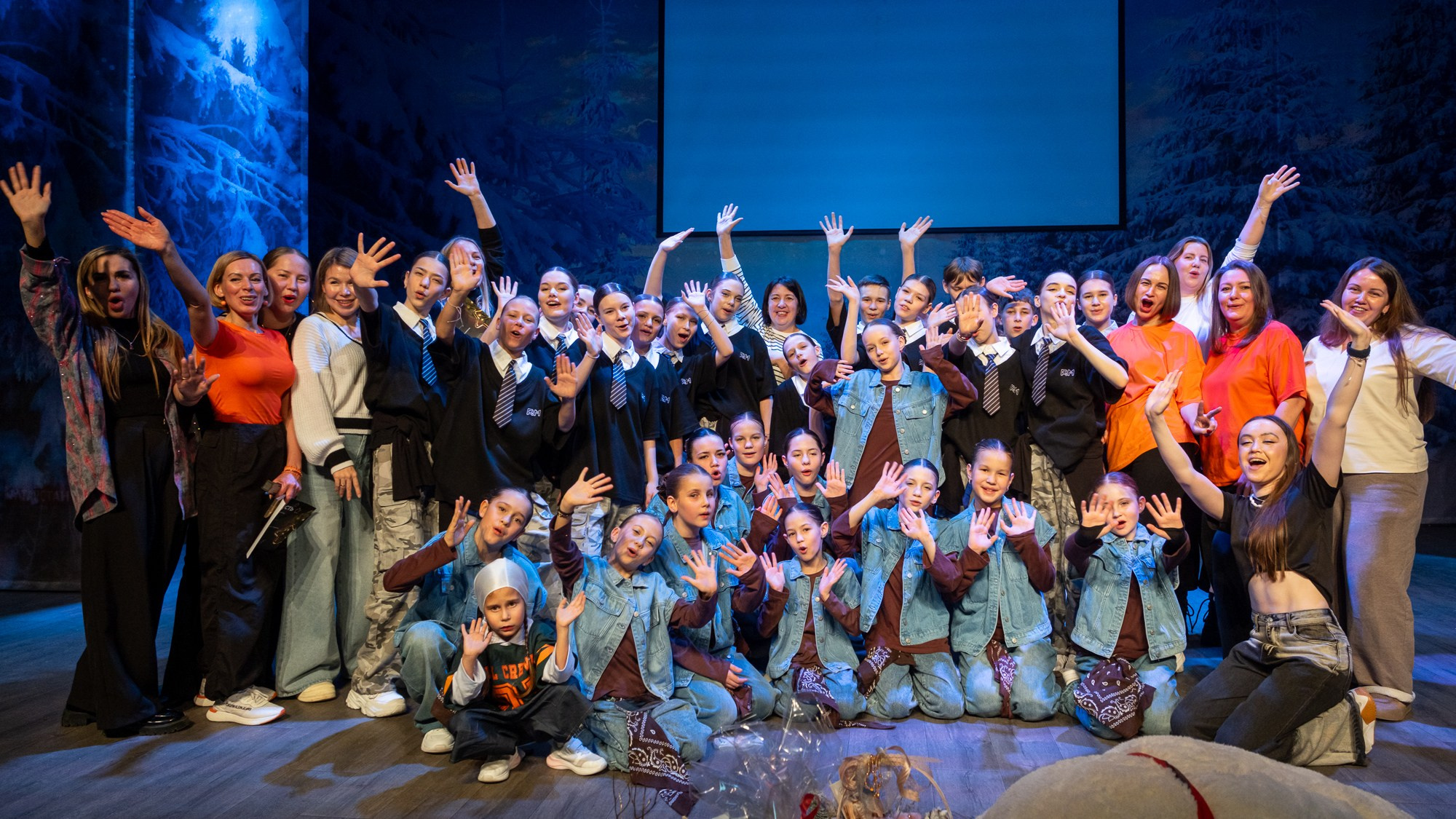 ОТЧЕТНЫЙ КОНЦЕРТ СТУДИИ ТАНЦА И ФИТНЕСА «TIME OF KINGS». Репортажный фотограф в Казани Павел Серпокрылов