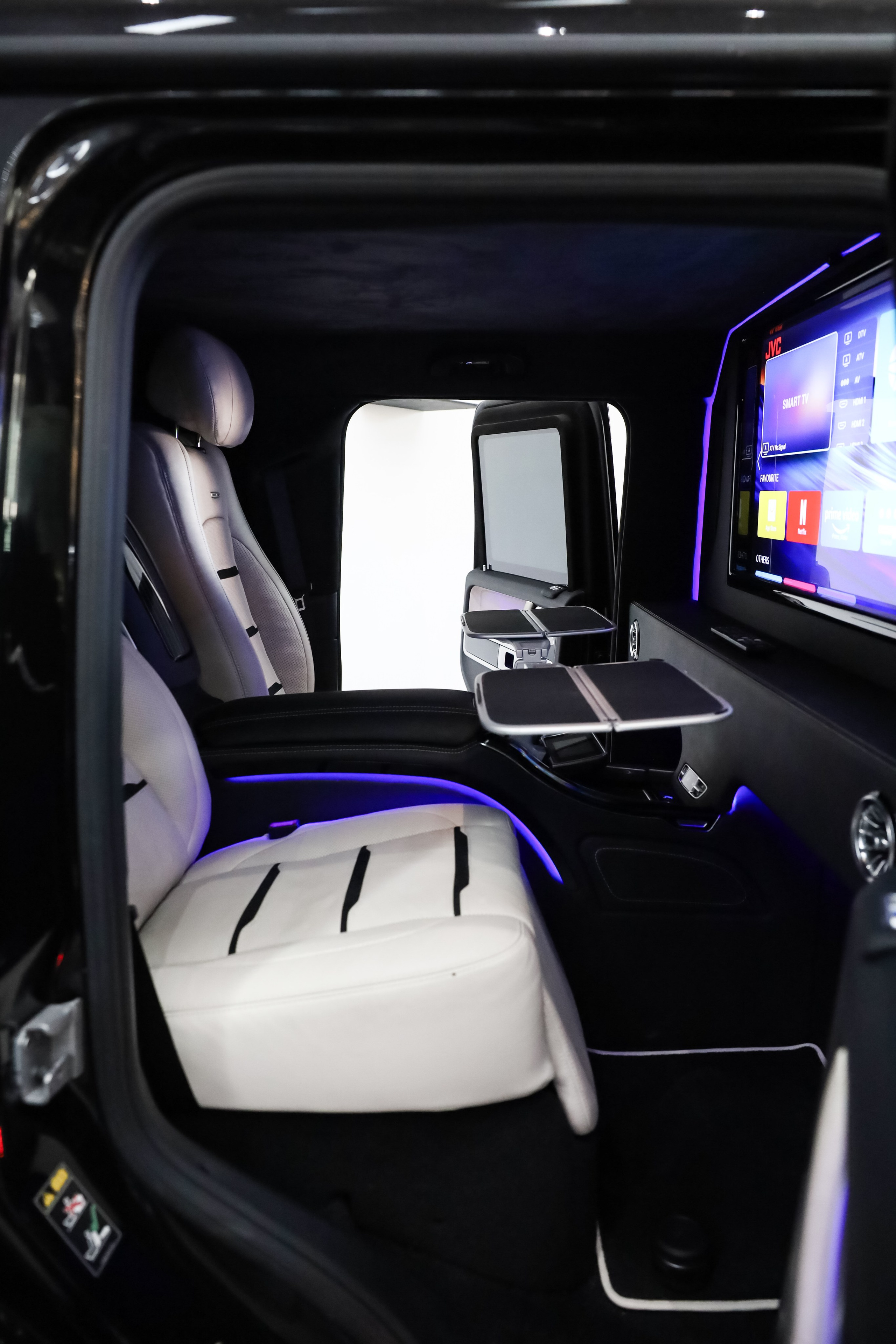 Armored car. Skyden Cars