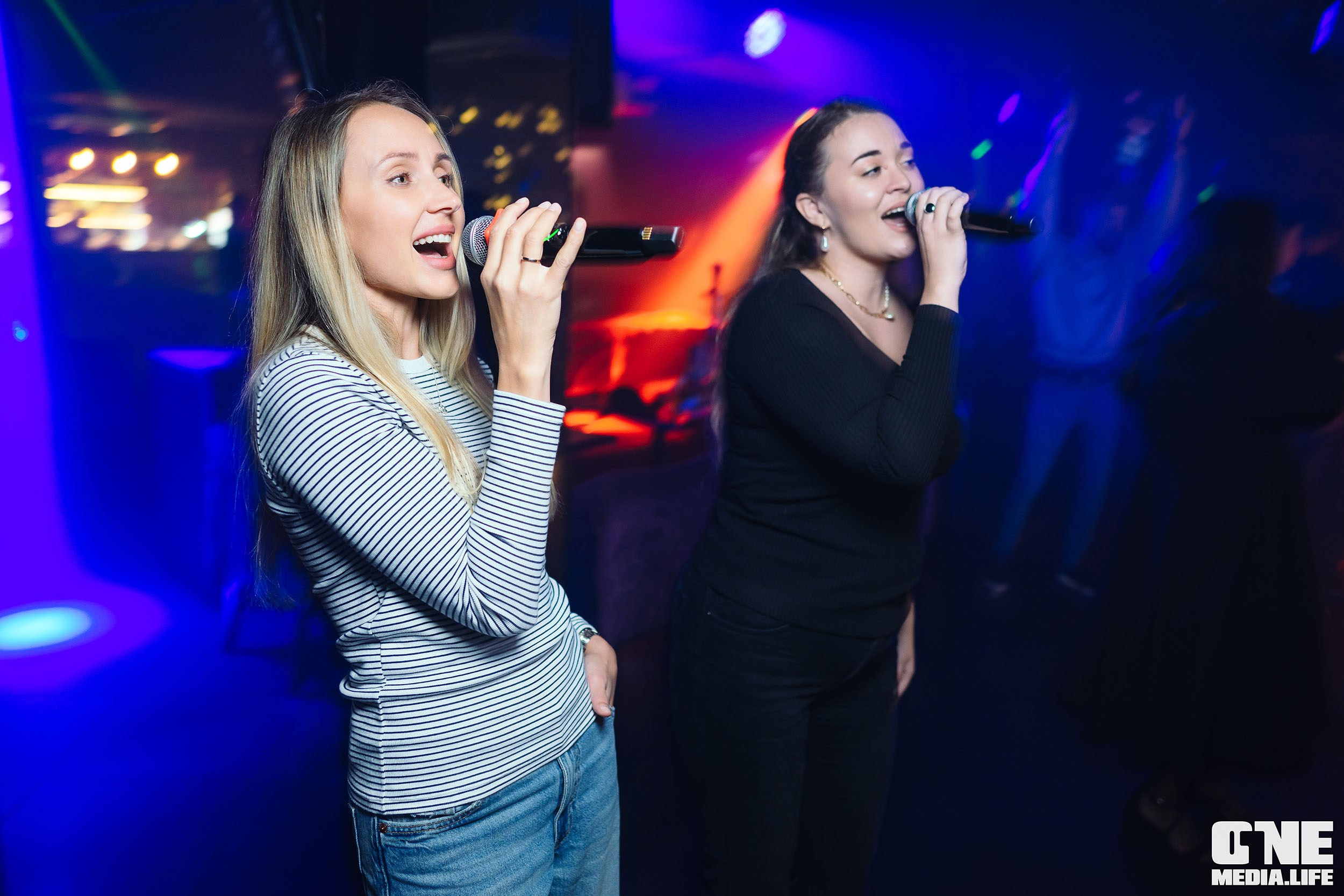 Фоторепортаж из караоке-клуба Эйфория. One Media Life: фоторепортажи, фотоотчеты с мероприятий и заведений