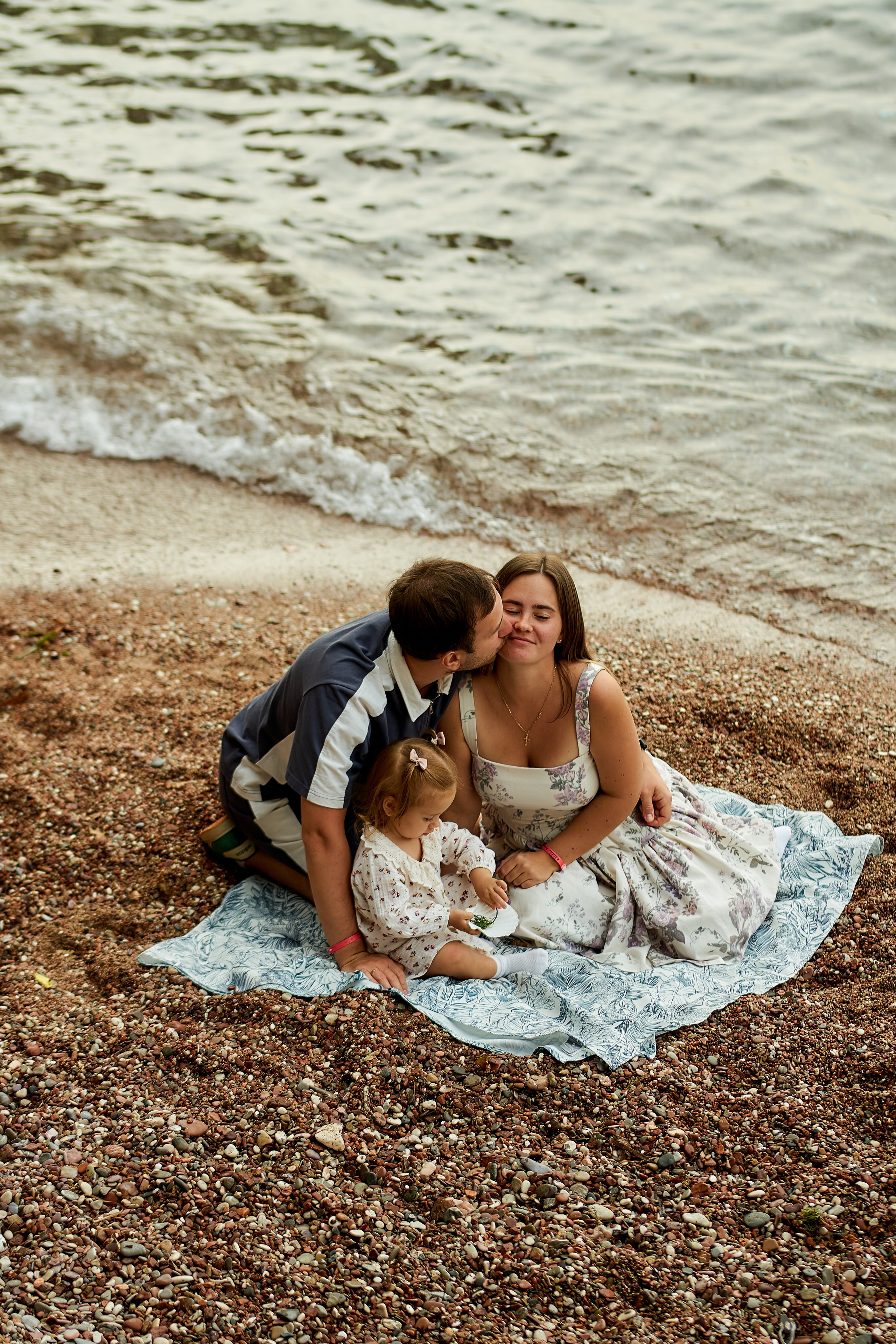 Семейная фотосессия в Черногории | Свети Стефан | 5 лет свадьбы — фотограф Эля Станевская
