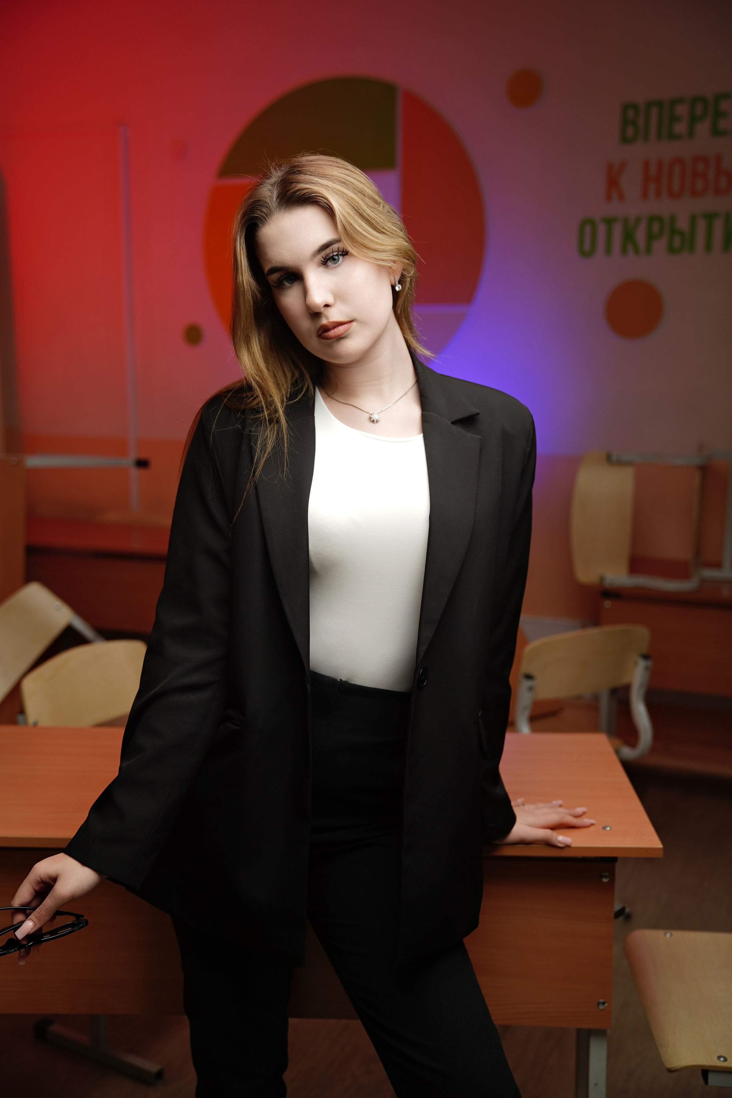 Стиль портрета в школе. GOTRA — выпускные альбомы в Тюмени