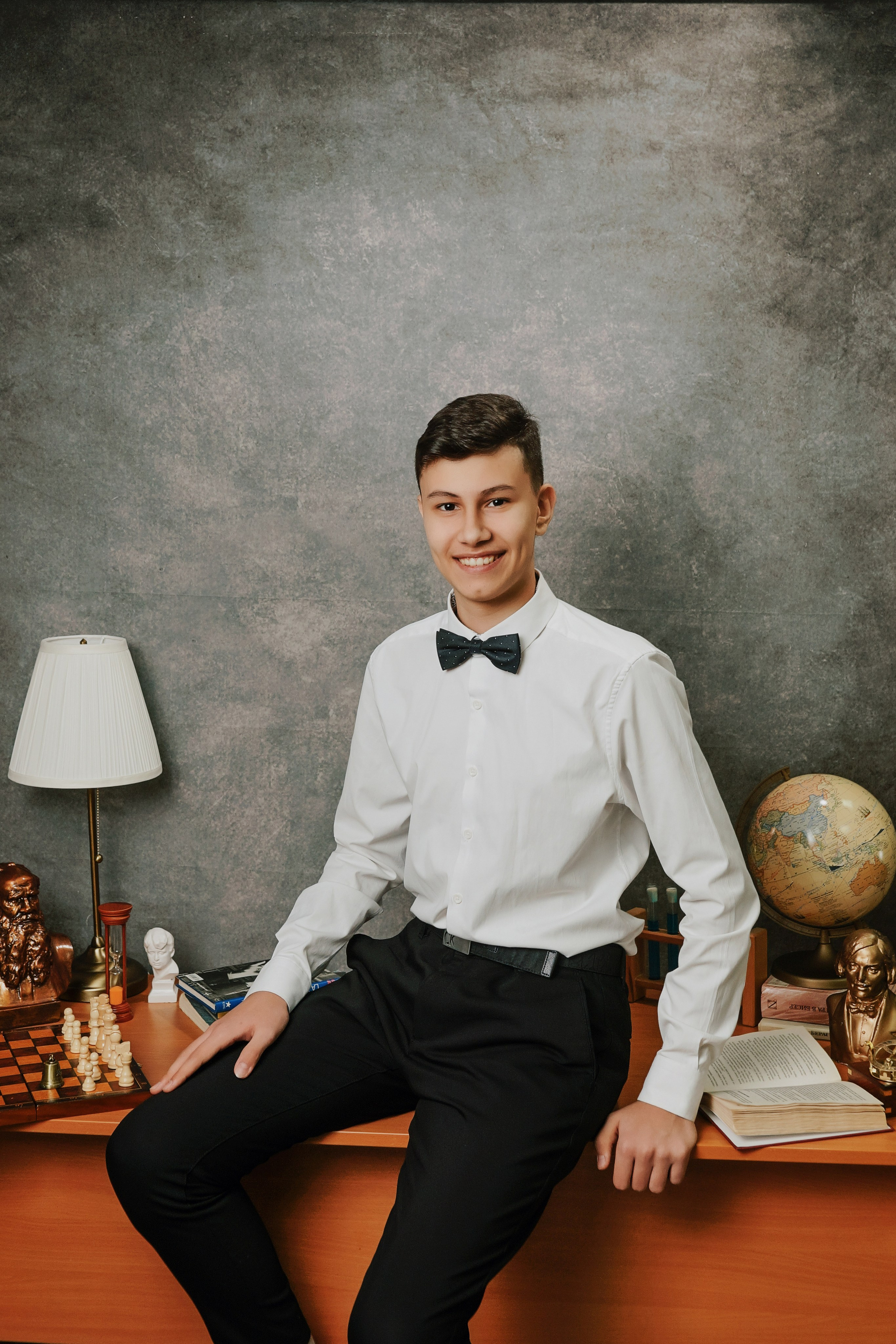 Стиль портрета в школе. GOTRA — выпускные альбомы в Тюмени