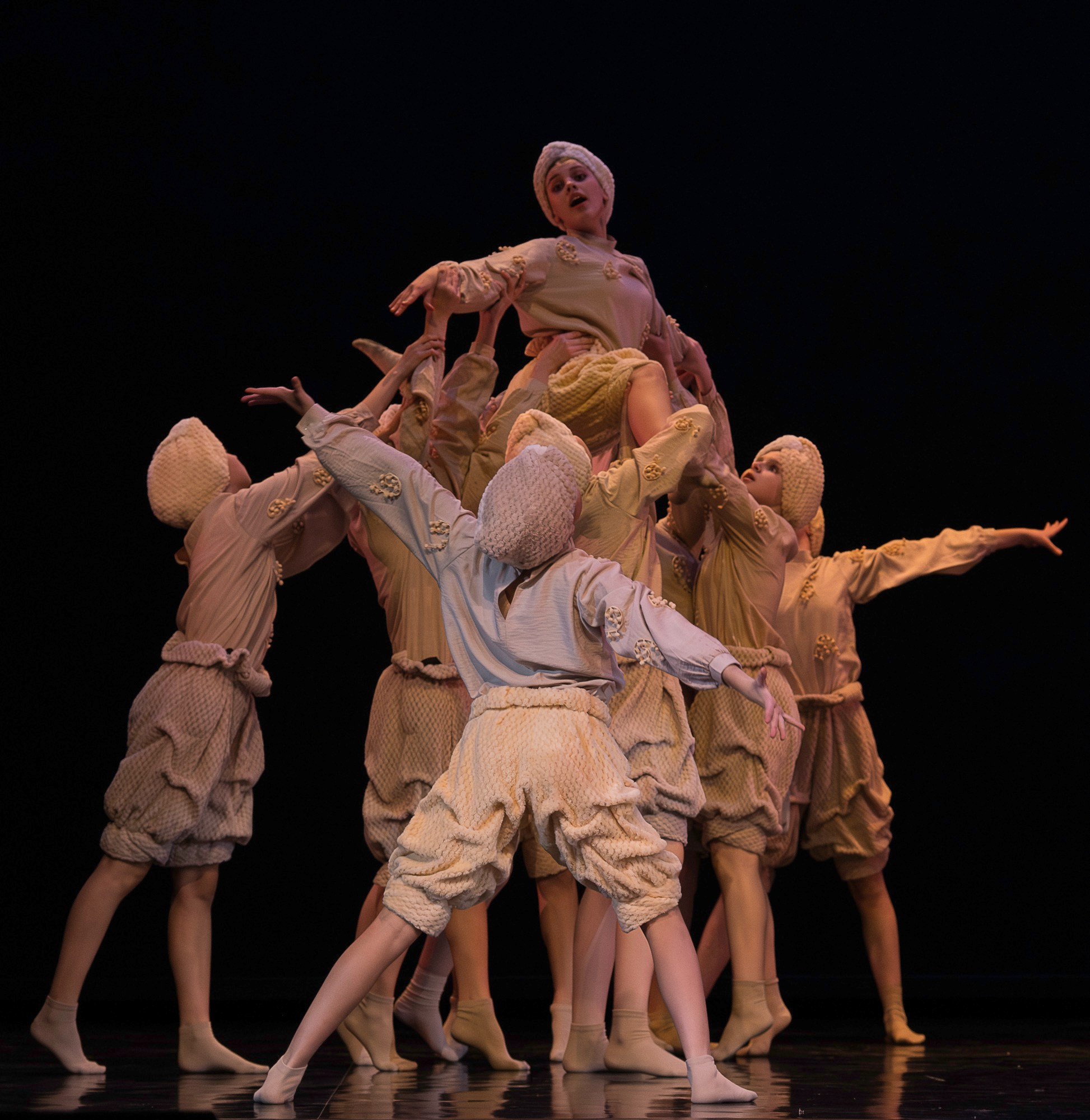 V Всероссийский фестиваль-конкурс танцевального позитива «Оранжевое солнце». Репортажный фотограф в Казани Павел Серпокрылов