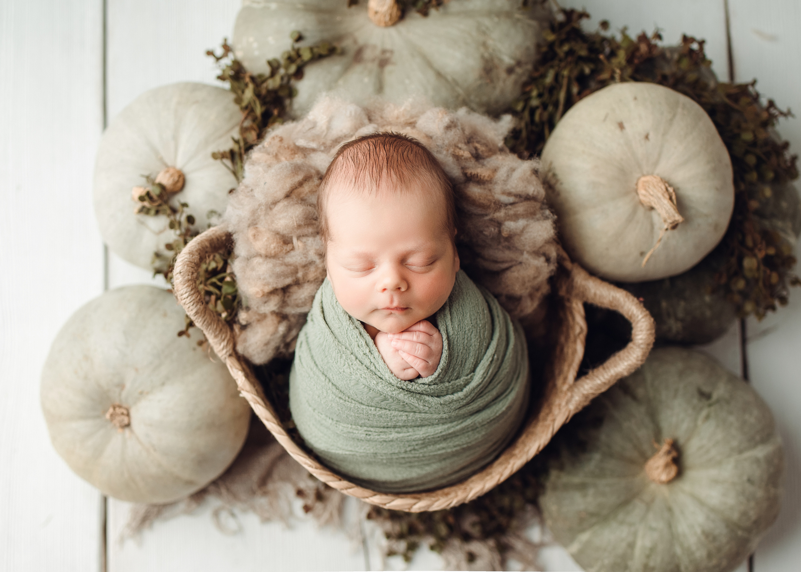 Фотограф новорождённых и беременных в г. Ноябрьск